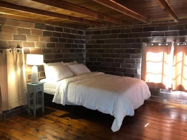 Bed in The Nelson Inn