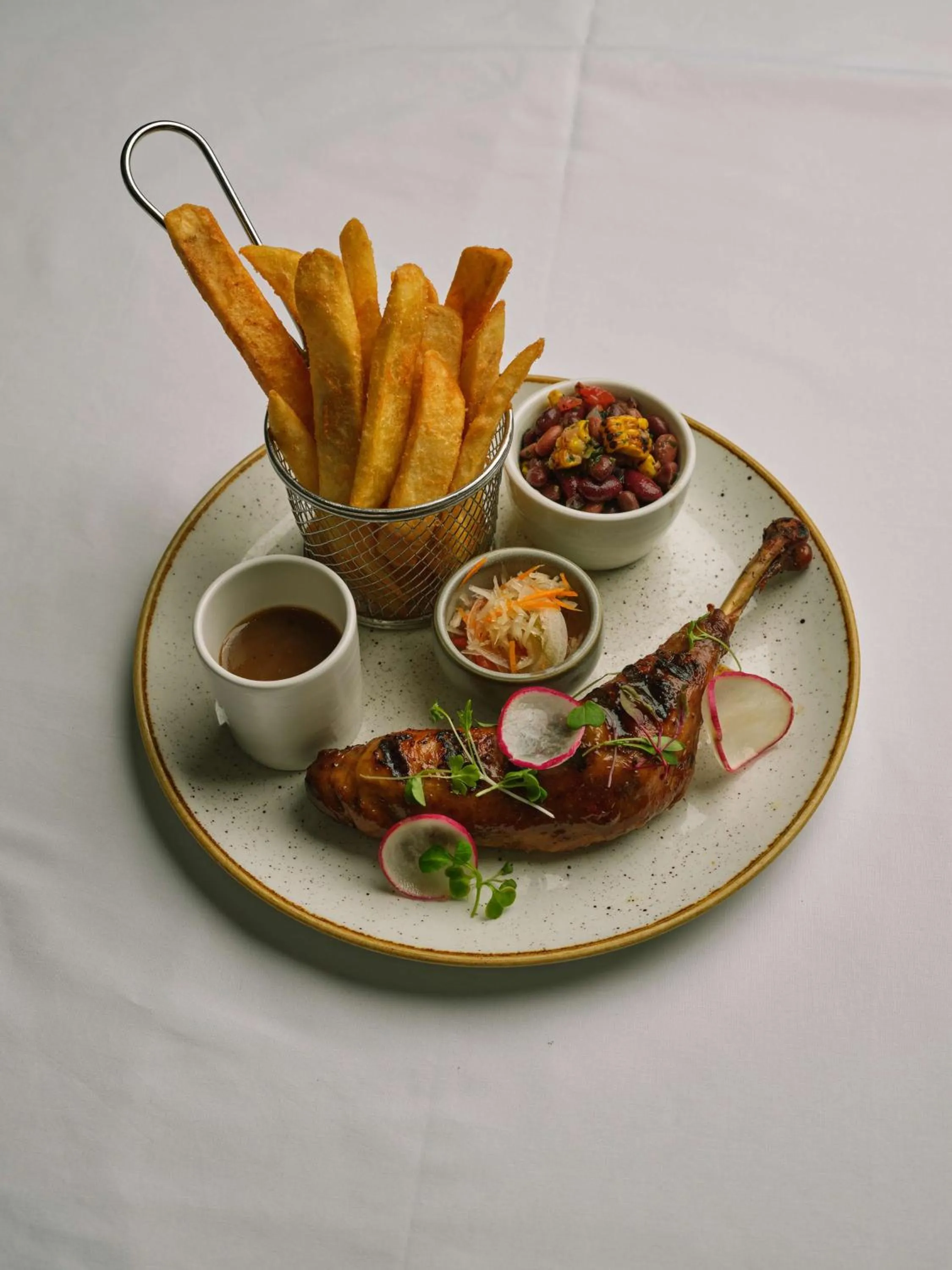 Food and drinks in Radisson On Flagstaff Gardens Melbourne