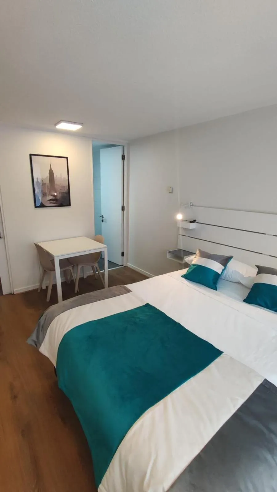 Bed in Apart Lyon Suite