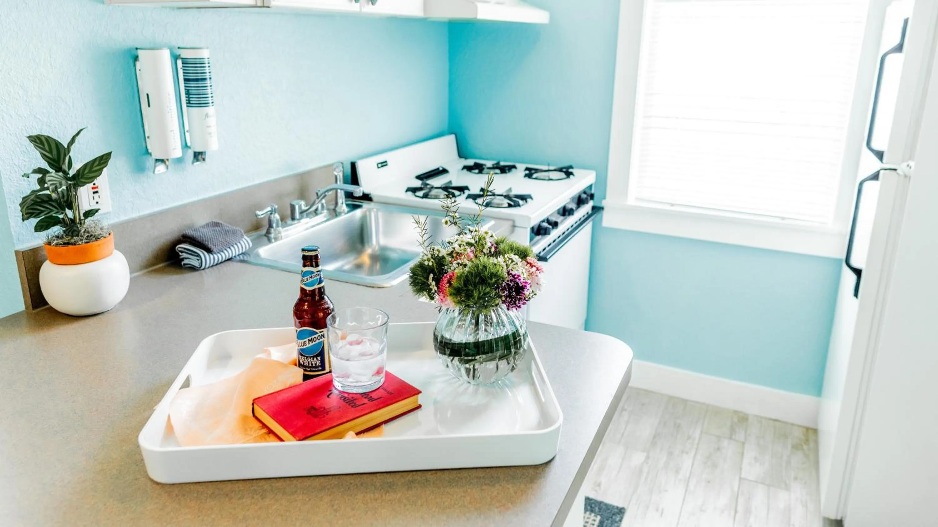 Bed in Meranova Guest Inn