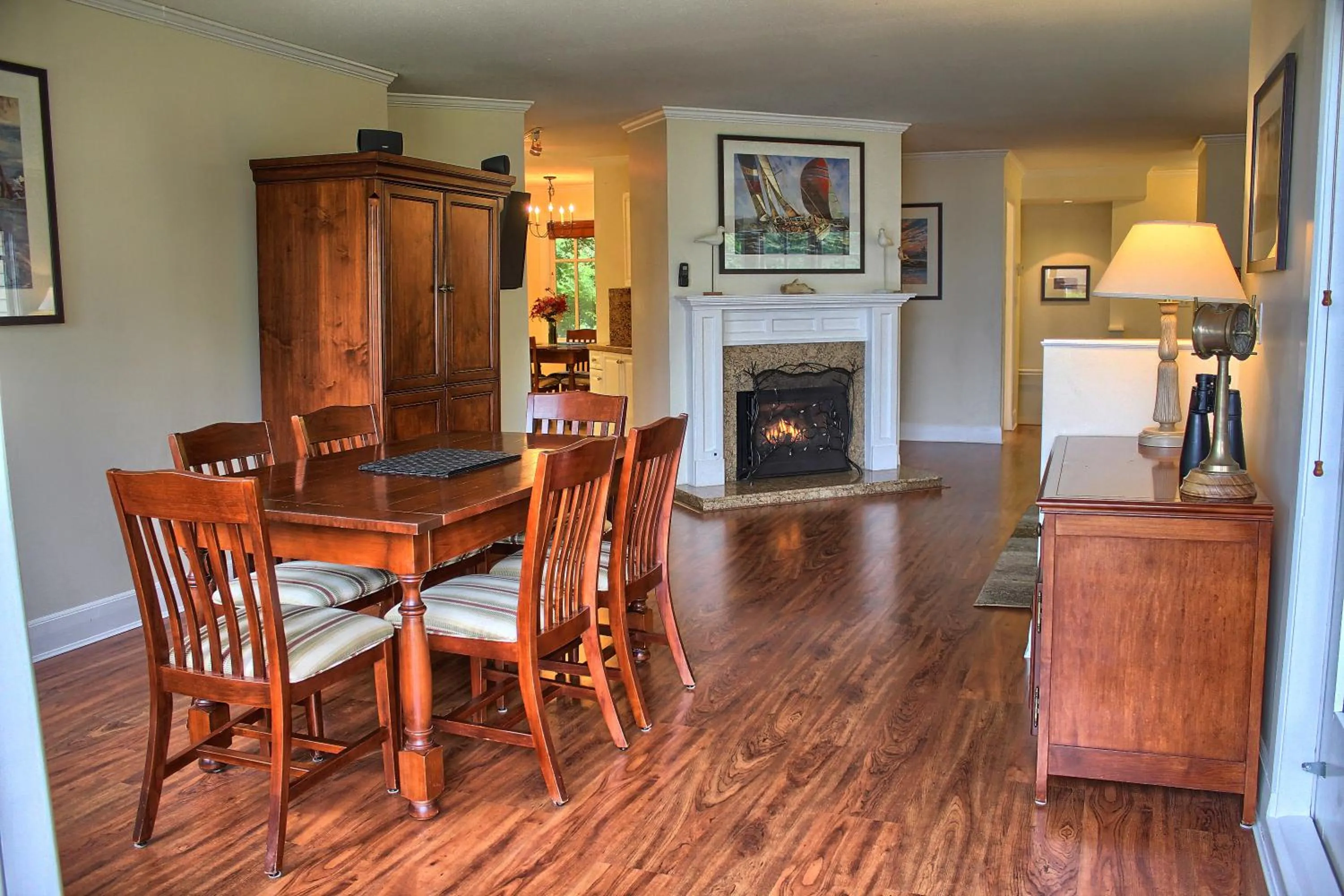 Dining area in Poets Cove Resort & Spa