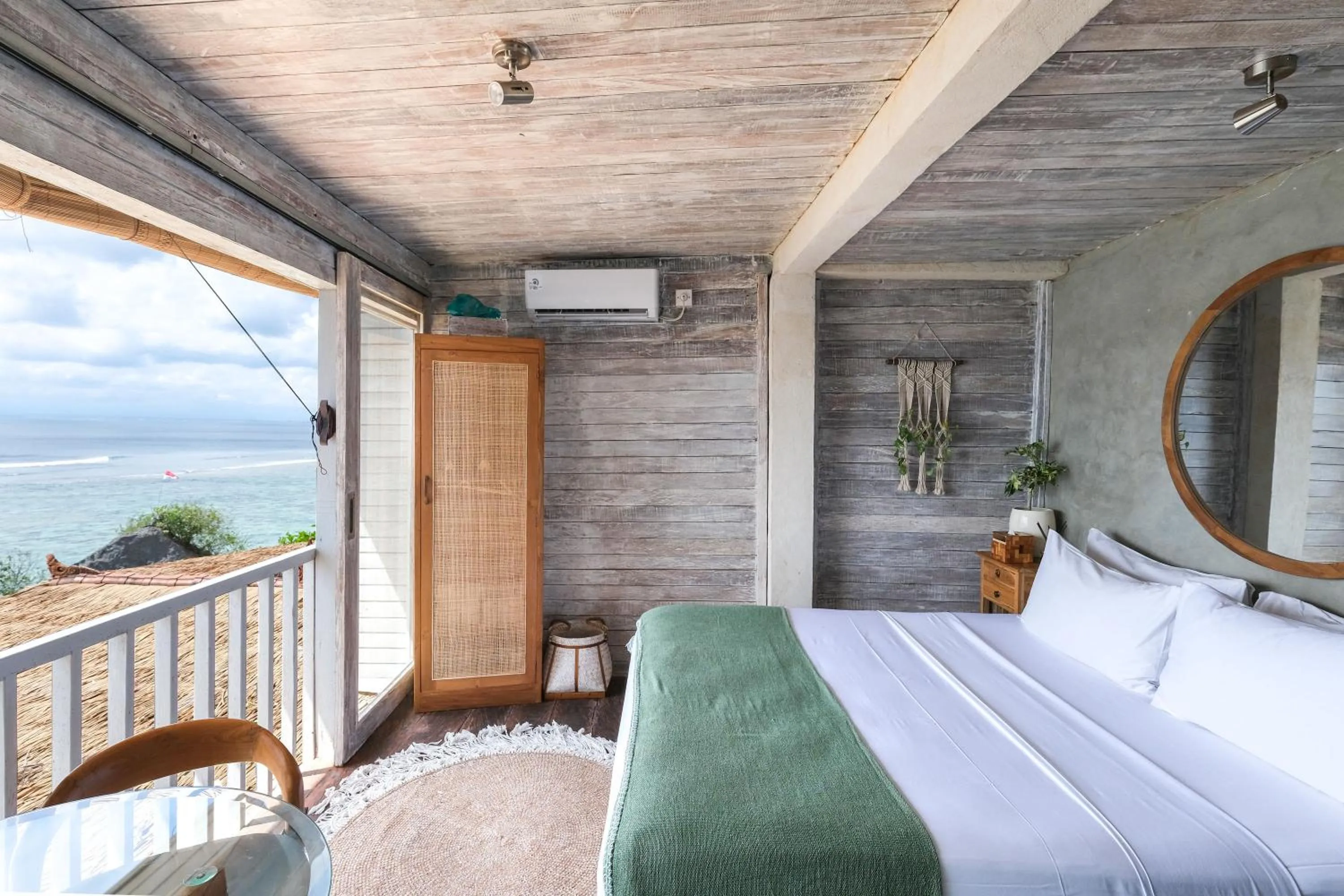 Bed in Le Cliff Bali