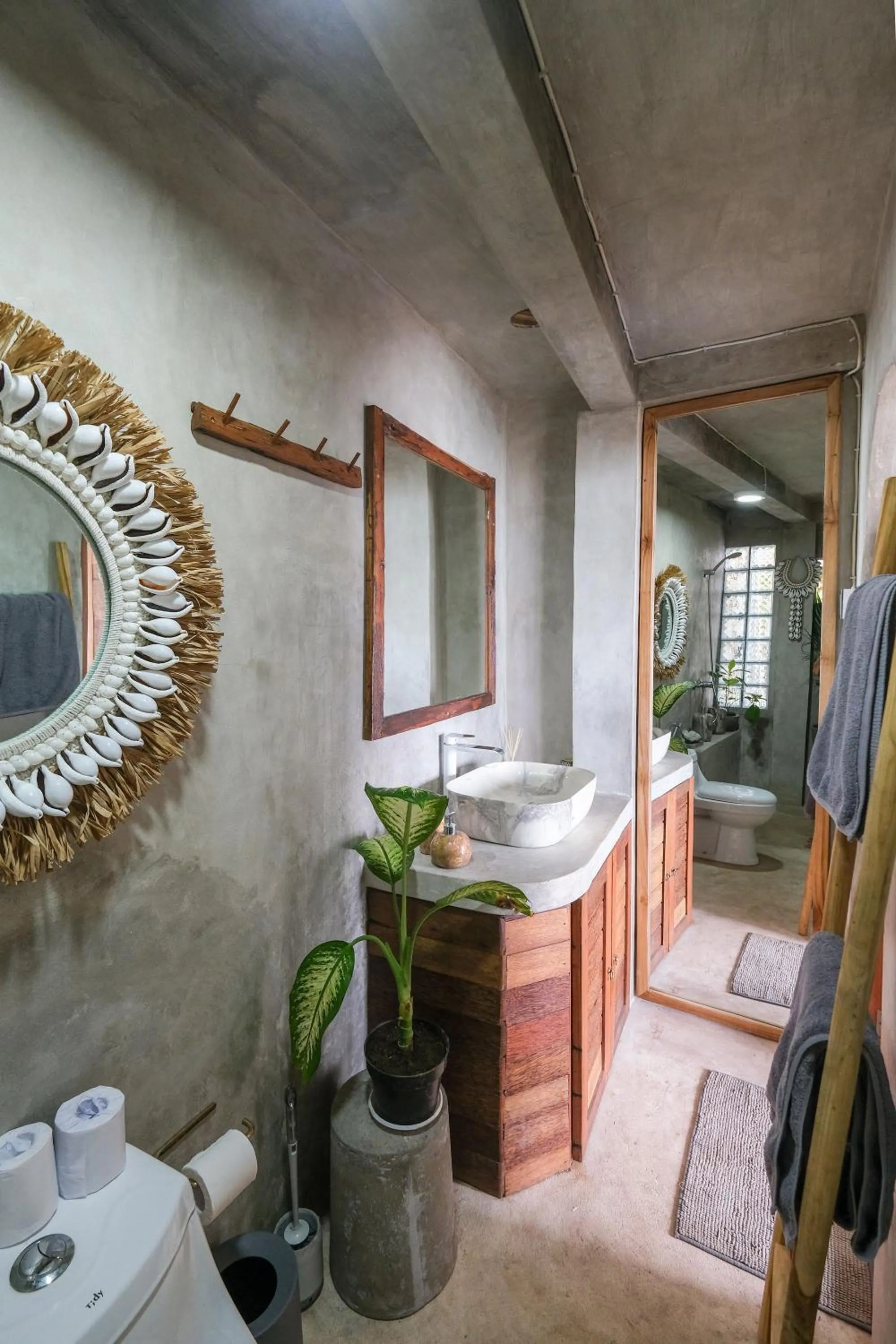 Bathroom, Bed in Le Cliff Bali