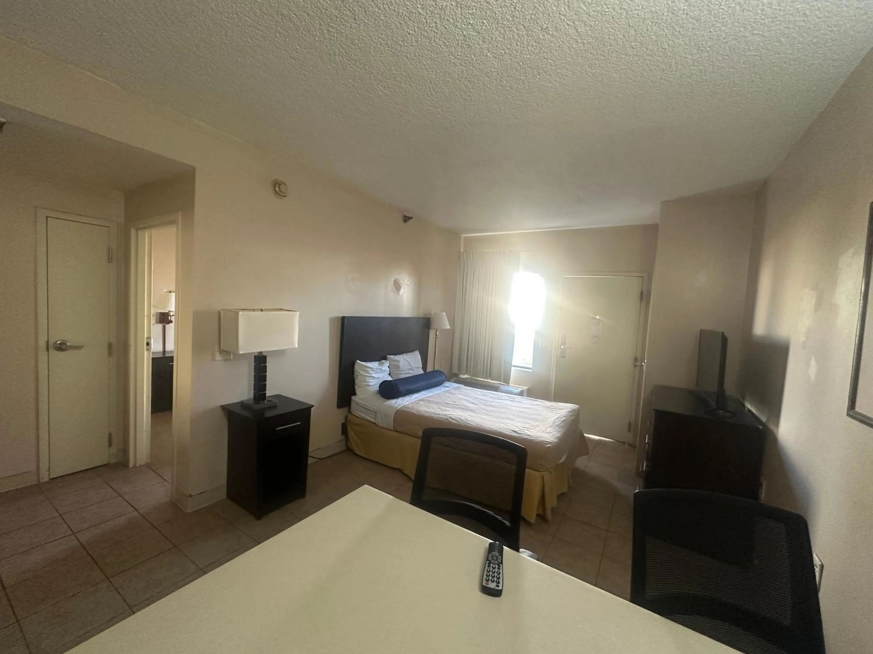 Bedroom in Guest Cottage & Suites By OYO Brunswick-Golden Isles