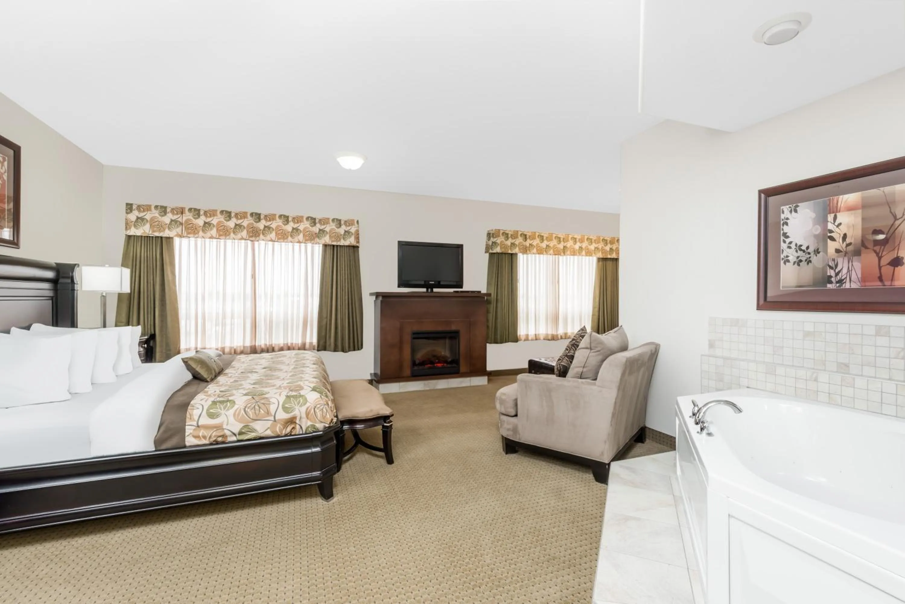 Bed in Ramada by Wyndham Olds