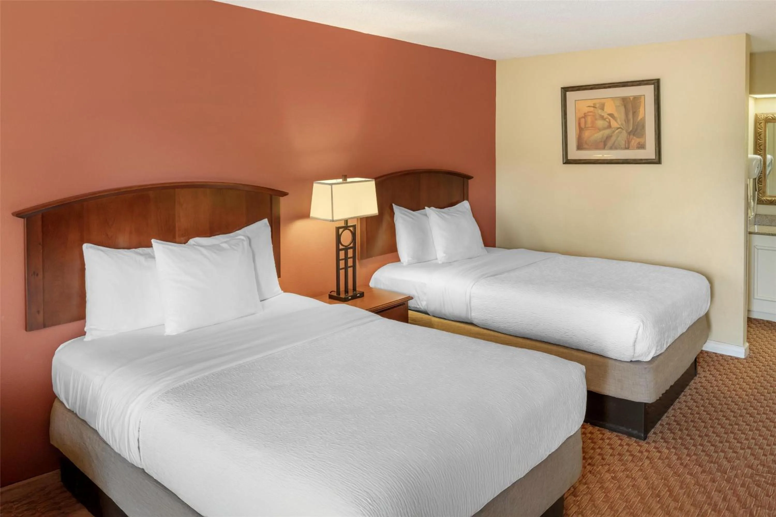 Bedroom, Bed in Best Western Hickory