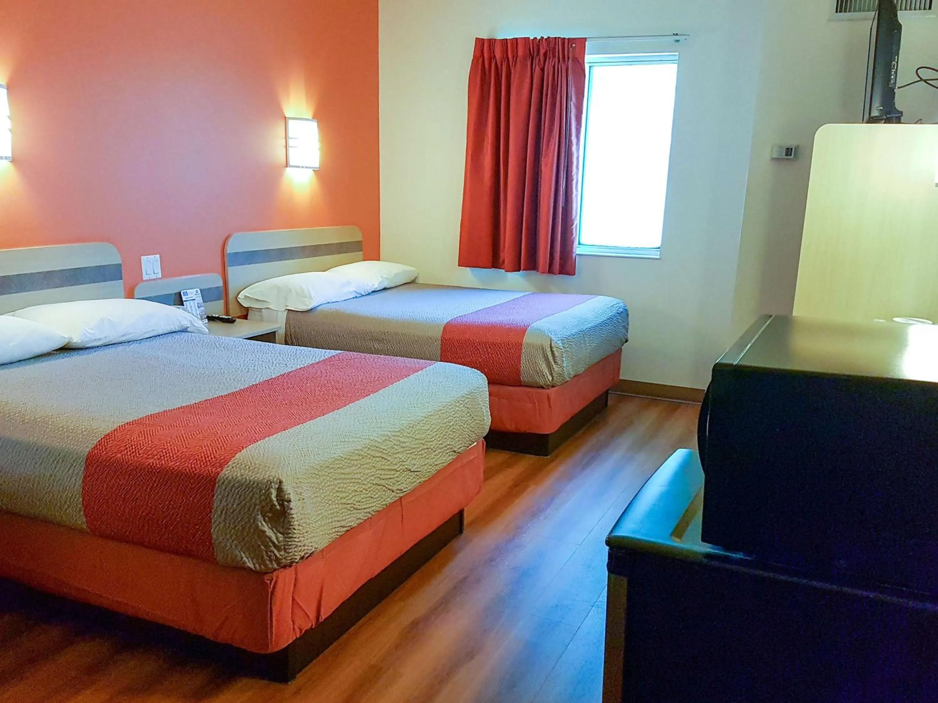 Bedroom, Bed in Motel 6-Sidney, NE