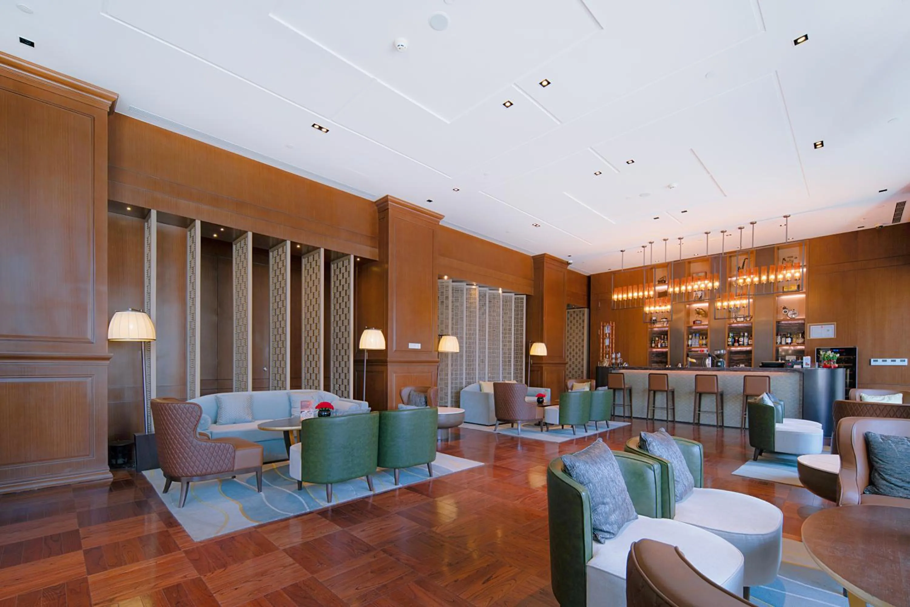 Restaurant/places to eat in LJZ Supreme Tower Hotel