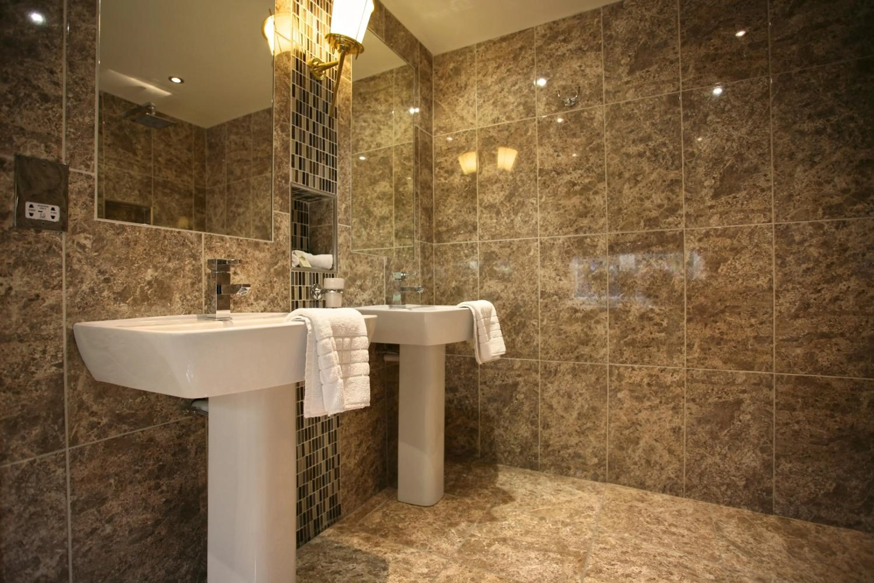 Bathroom in The White Hart