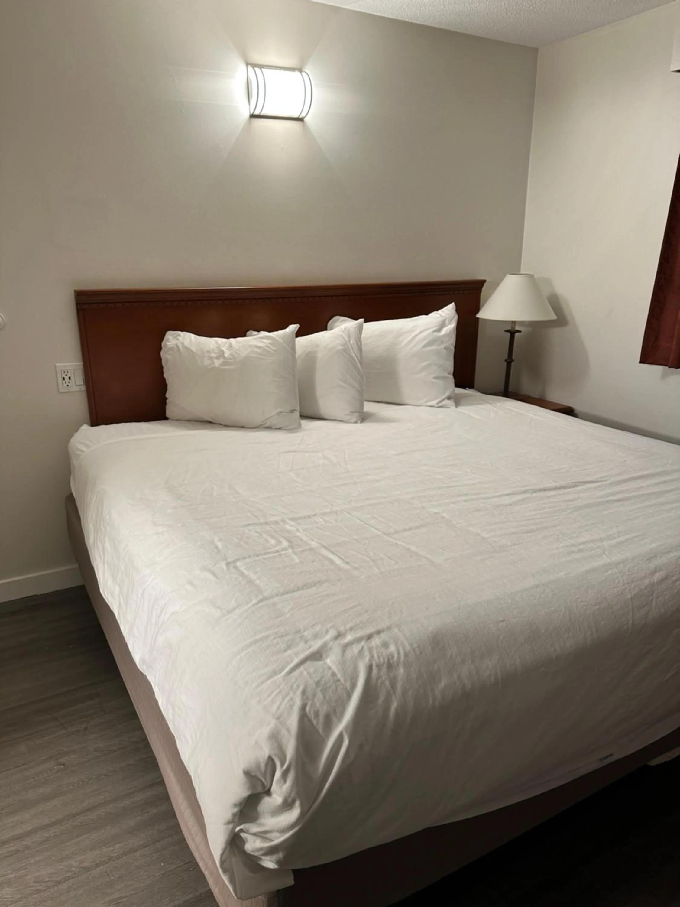 Bed in Travelodge by Wyndham Langley