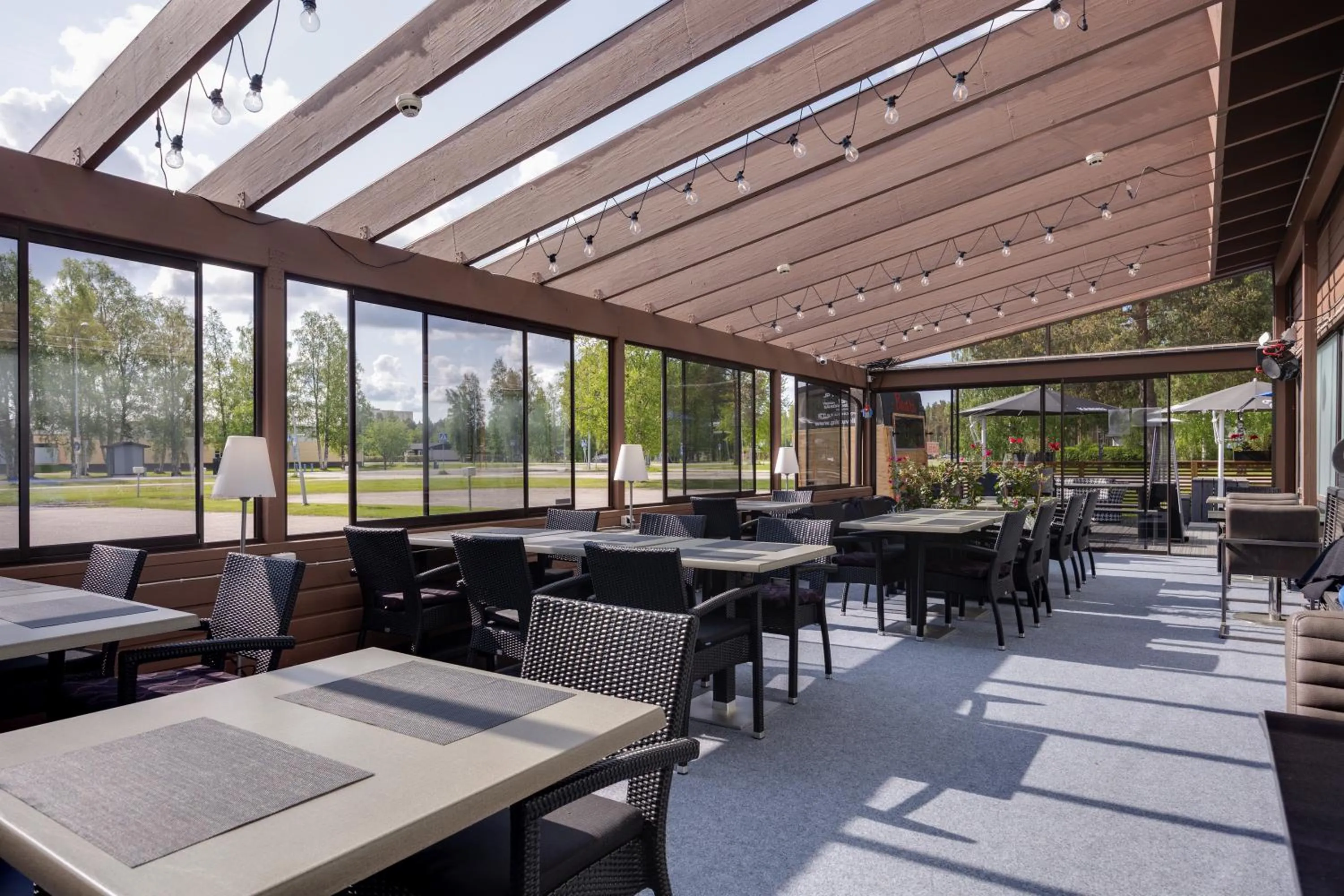 Restaurant/places to eat in Hotel Käenpesä