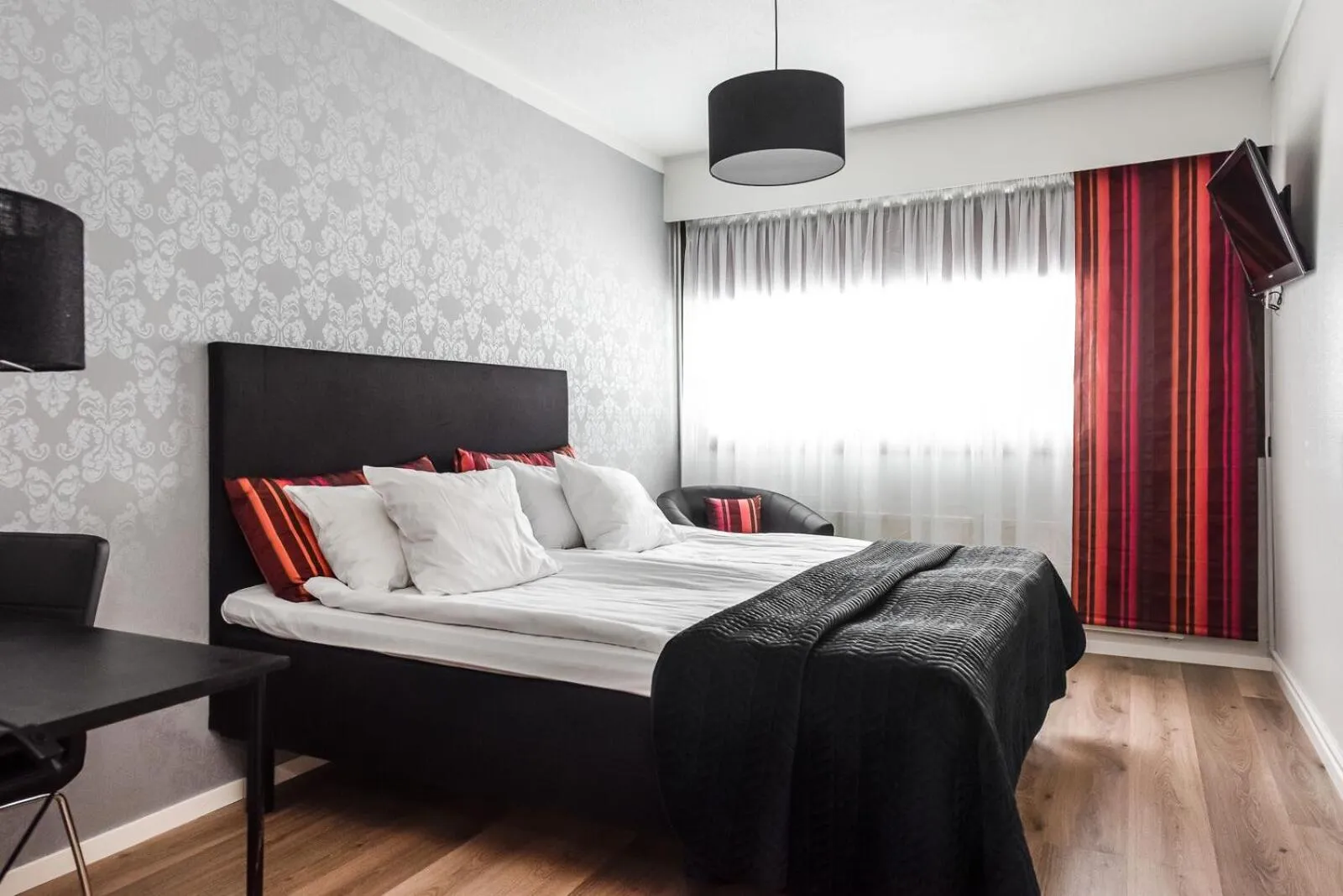 Bedroom, Bed in Hotel Käenpesä