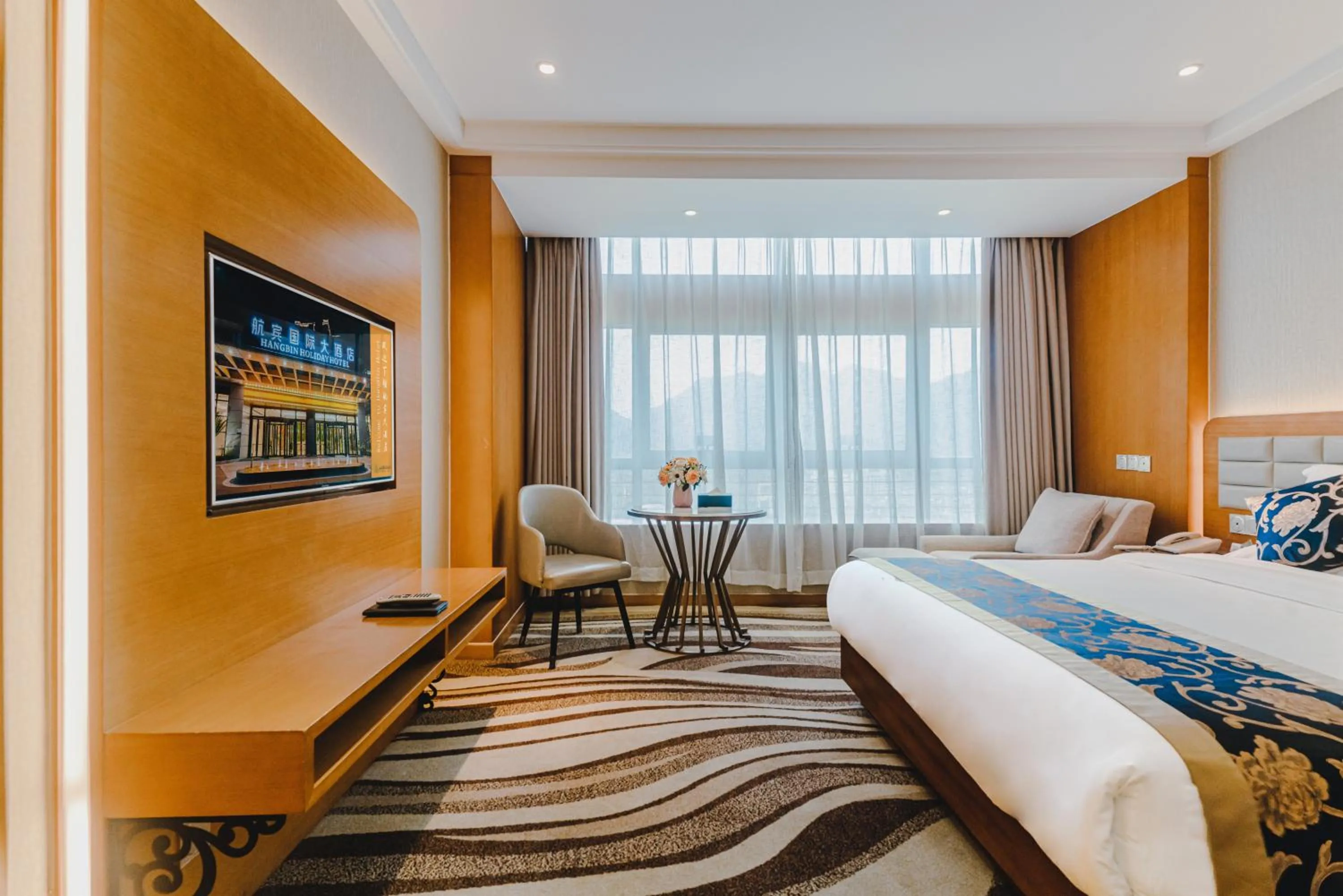 Bed in Wenzhou Hangbin International Hotel