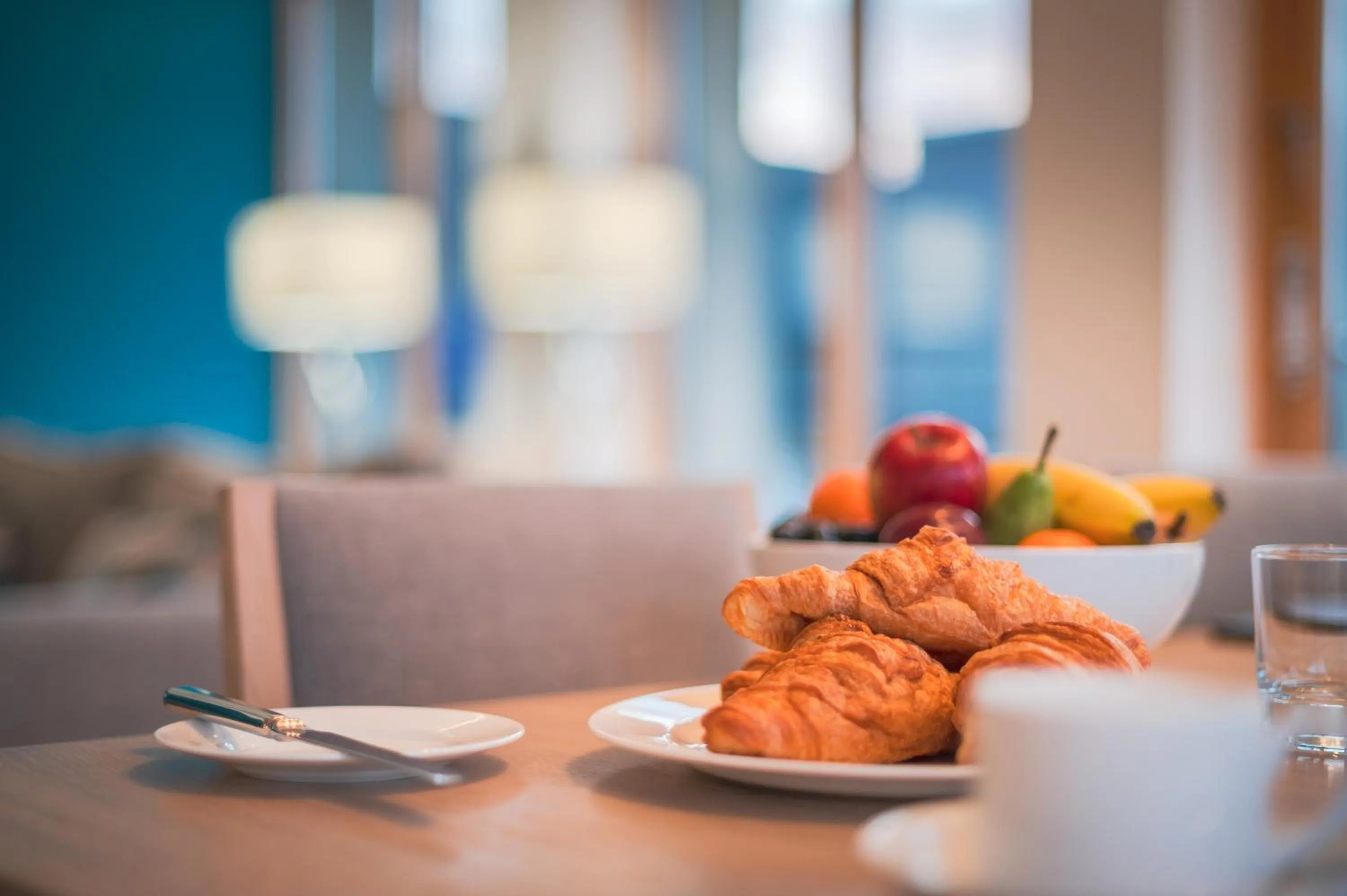 Food and drinks in Highland Apartments by Mansley