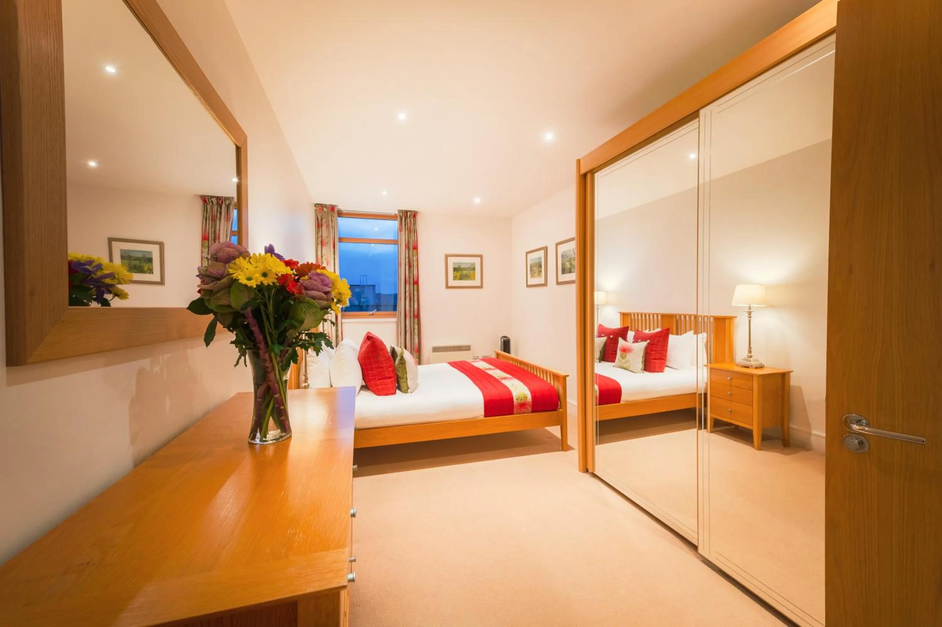 Bedroom, Bed in Highland Apartments by Mansley