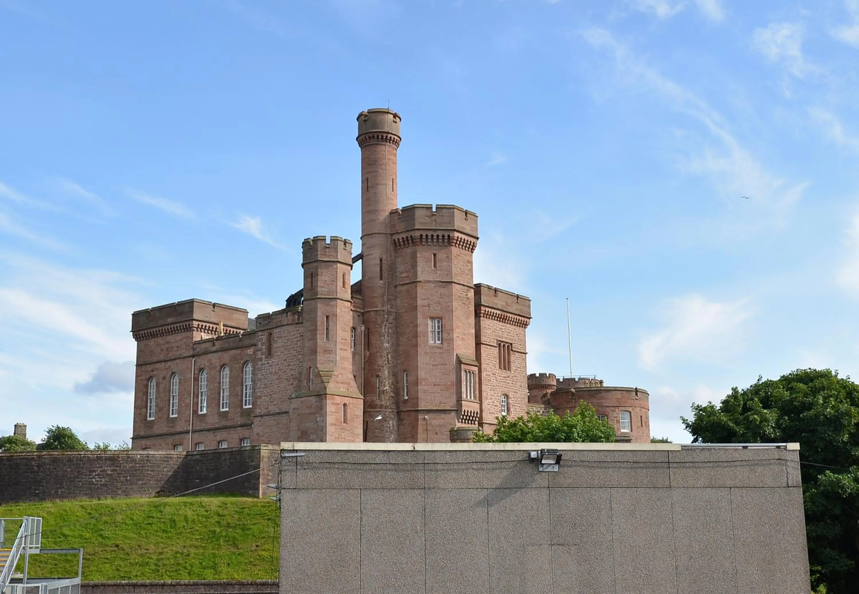 Area and facilities in Highland Apartments by Mansley