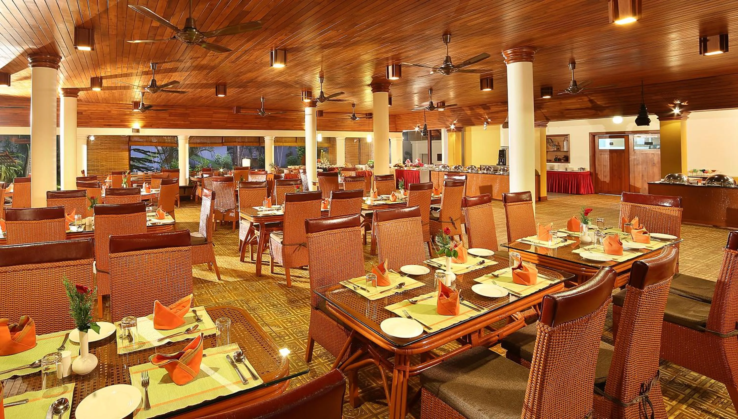 Restaurant/places to eat in Elephant Court Thekkady