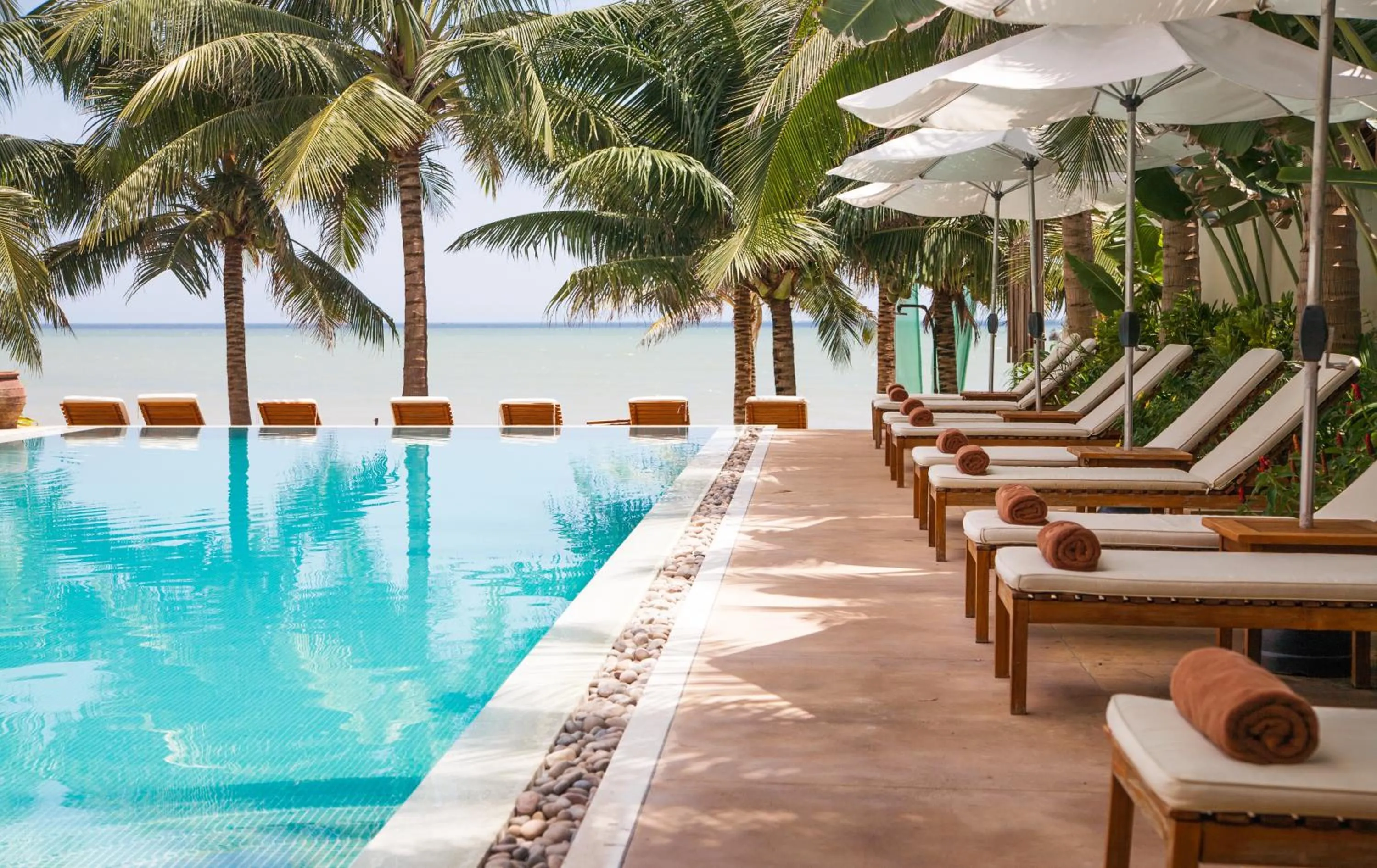 Swimming pool in Villa Aria Boutique Muine