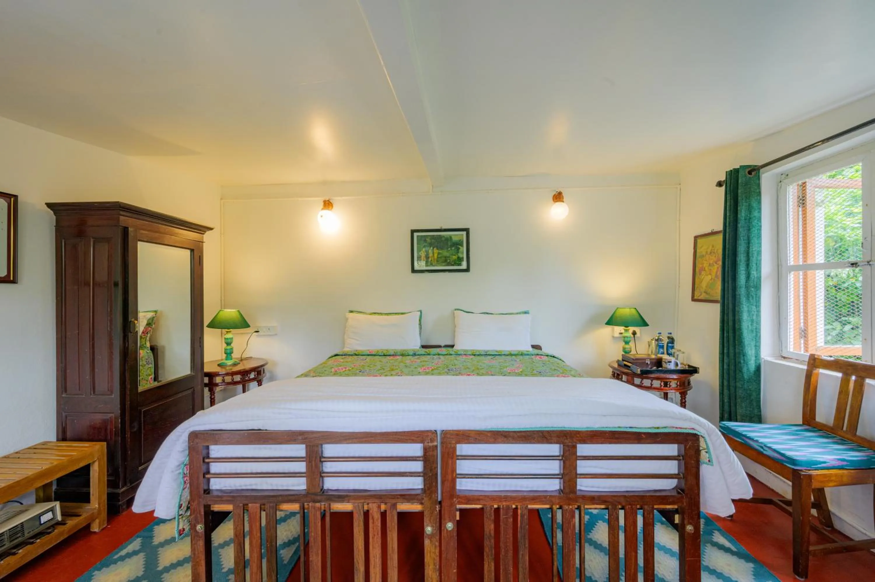 Photo of the whole room, Bed in Neemrana's Wallwood Garden