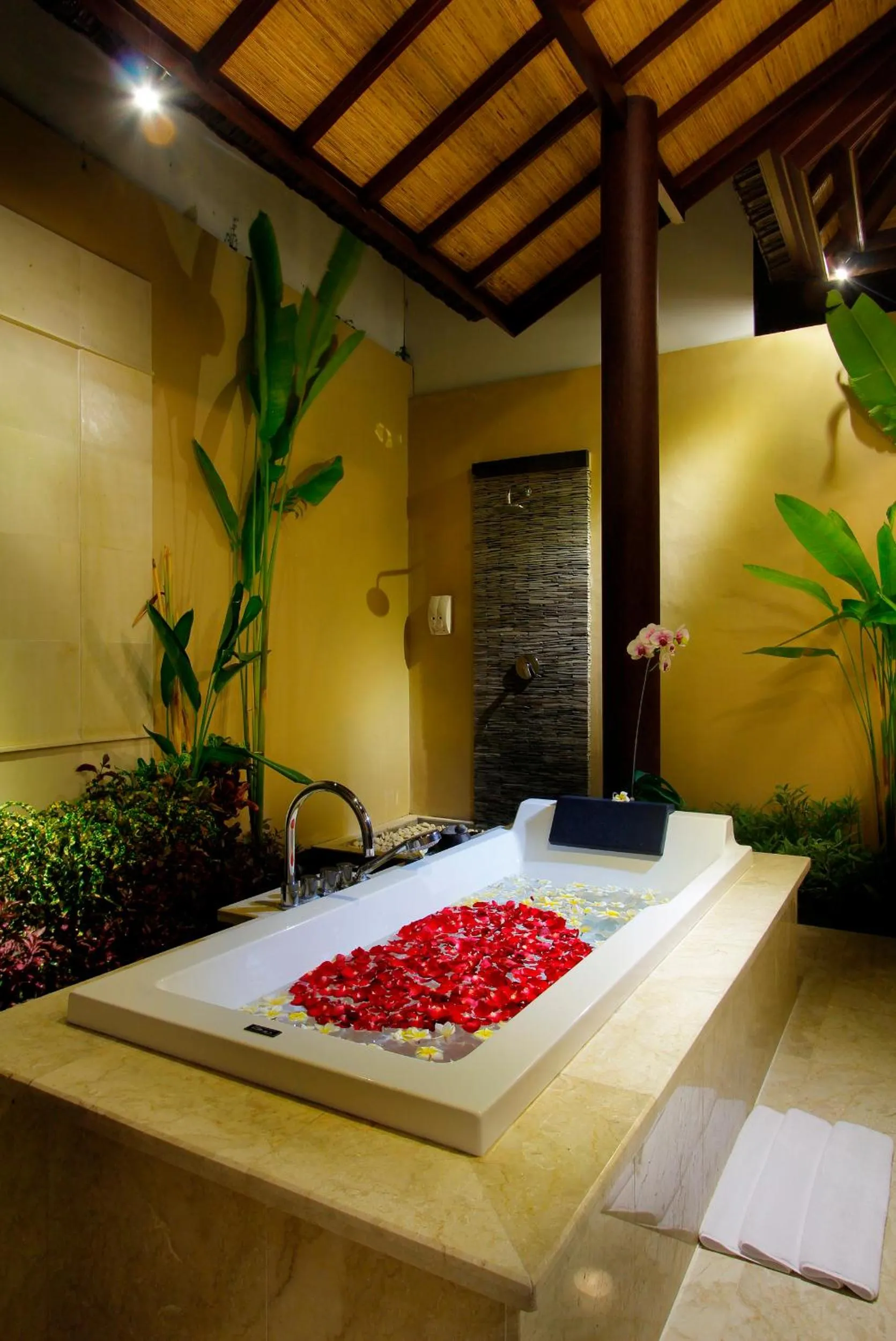 Bathroom in RC Villas and Spa Bali