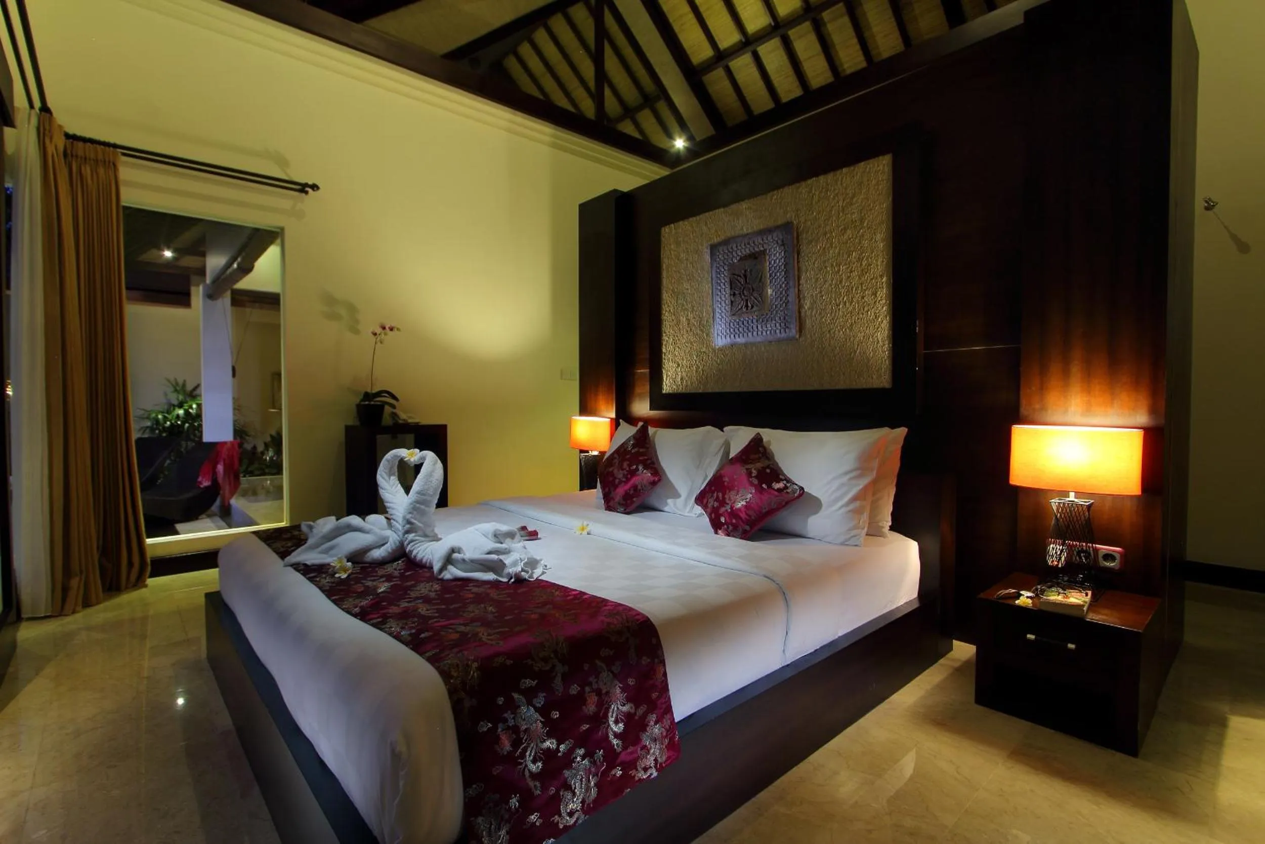 Bed in RC Villas and Spa Bali
