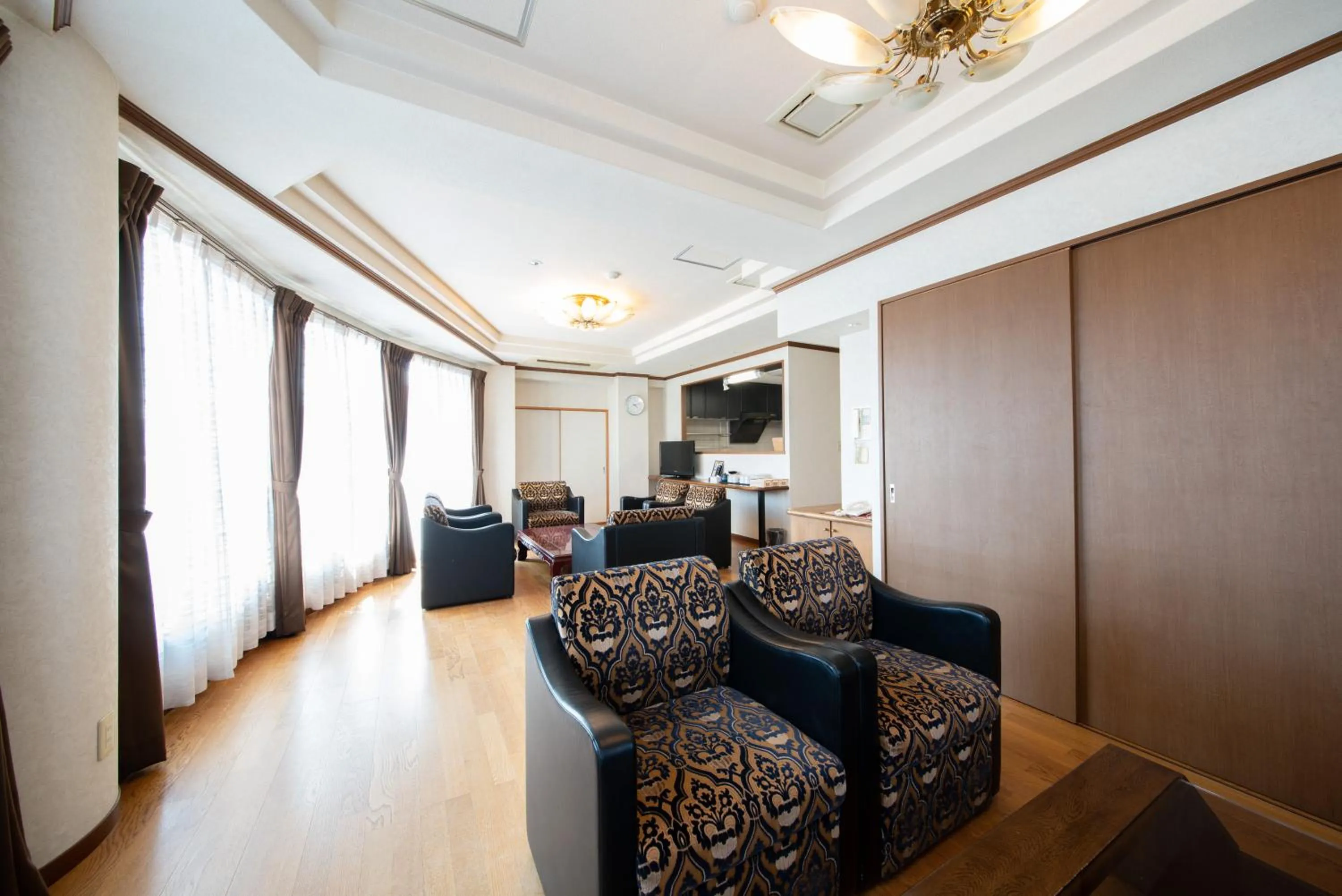 Living room in Asuka Hotel