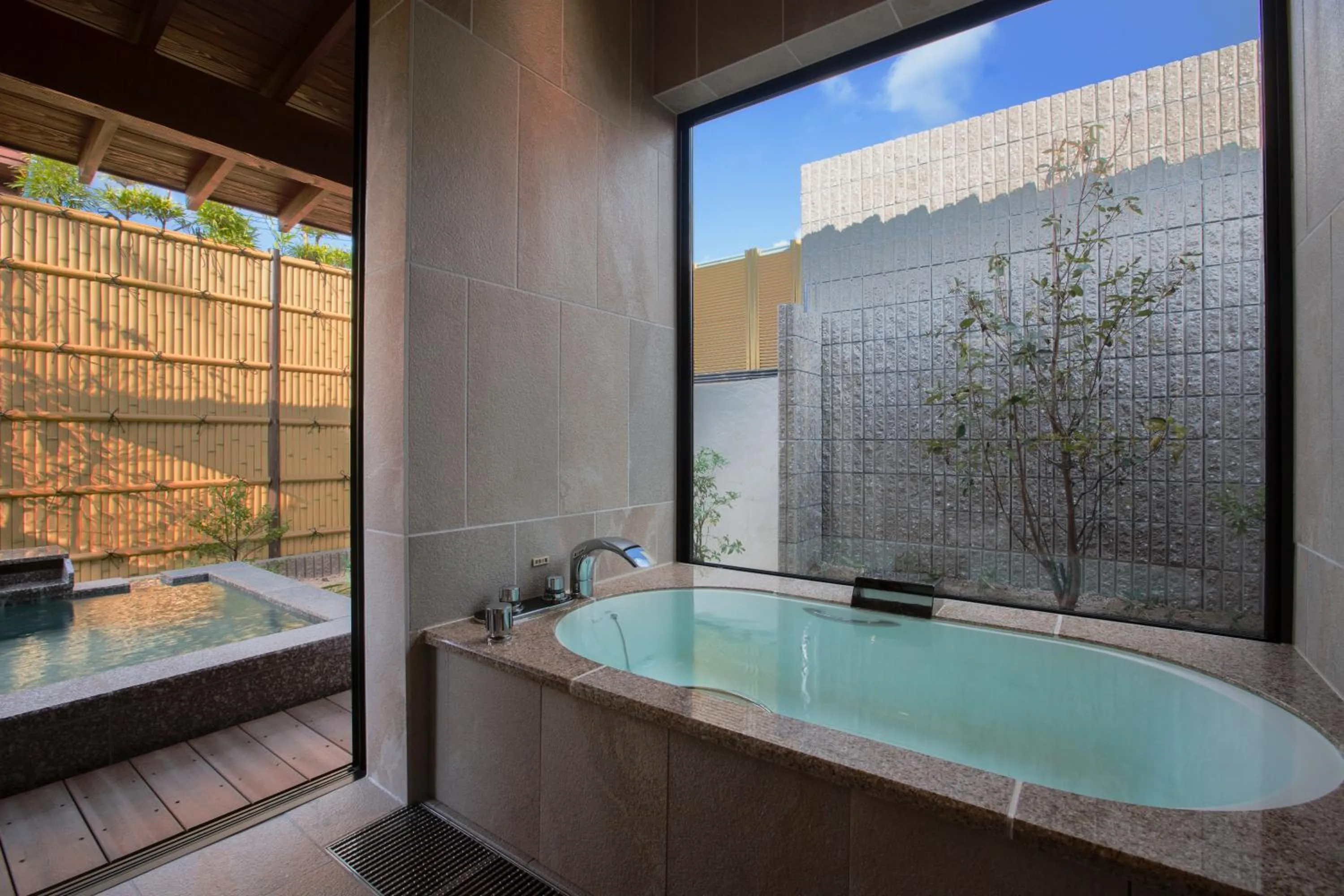 Open Air Bath in Kizukuri no Yado Hashizuya