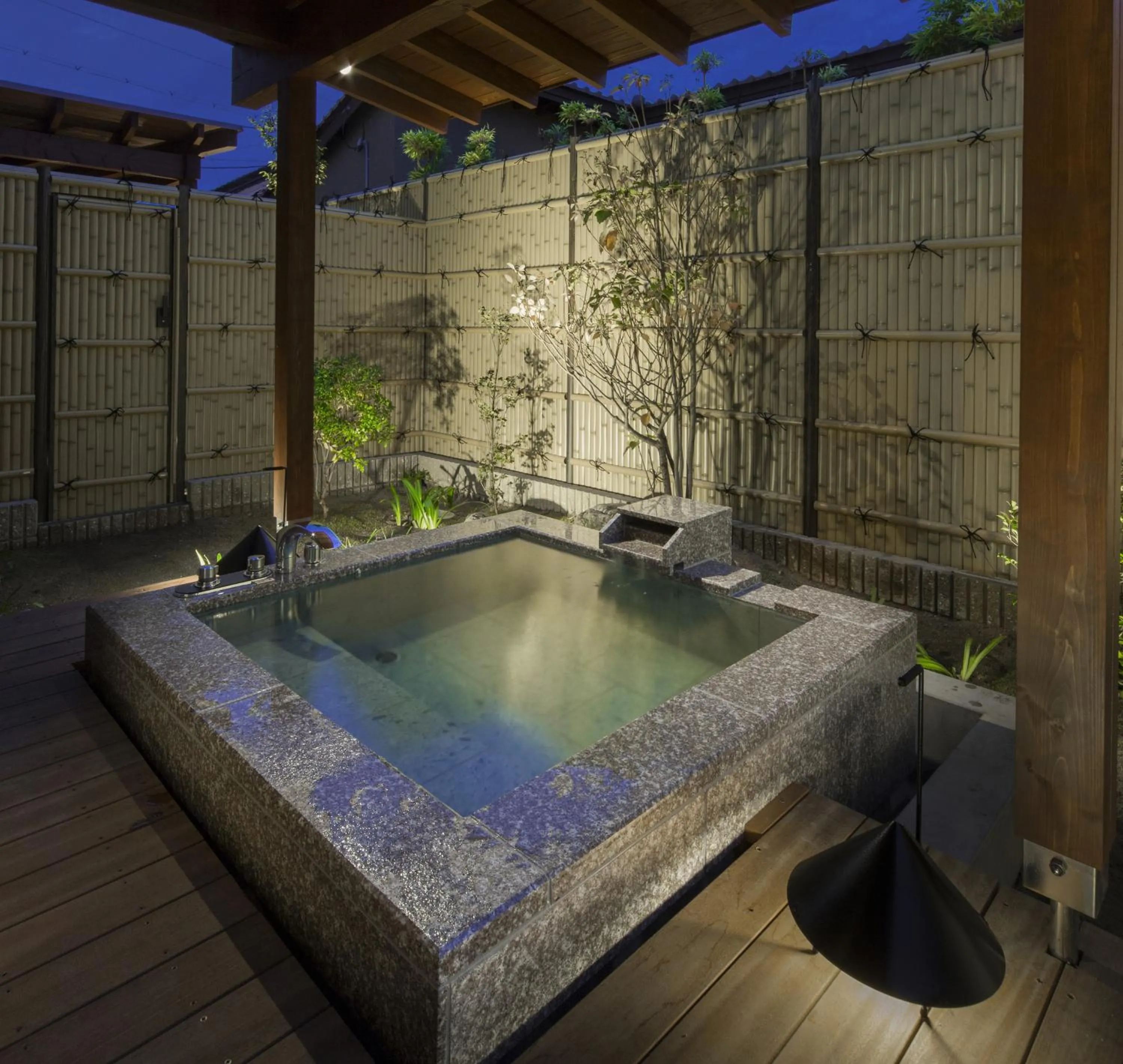 Open Air Bath in Kizukuri no Yado Hashizuya