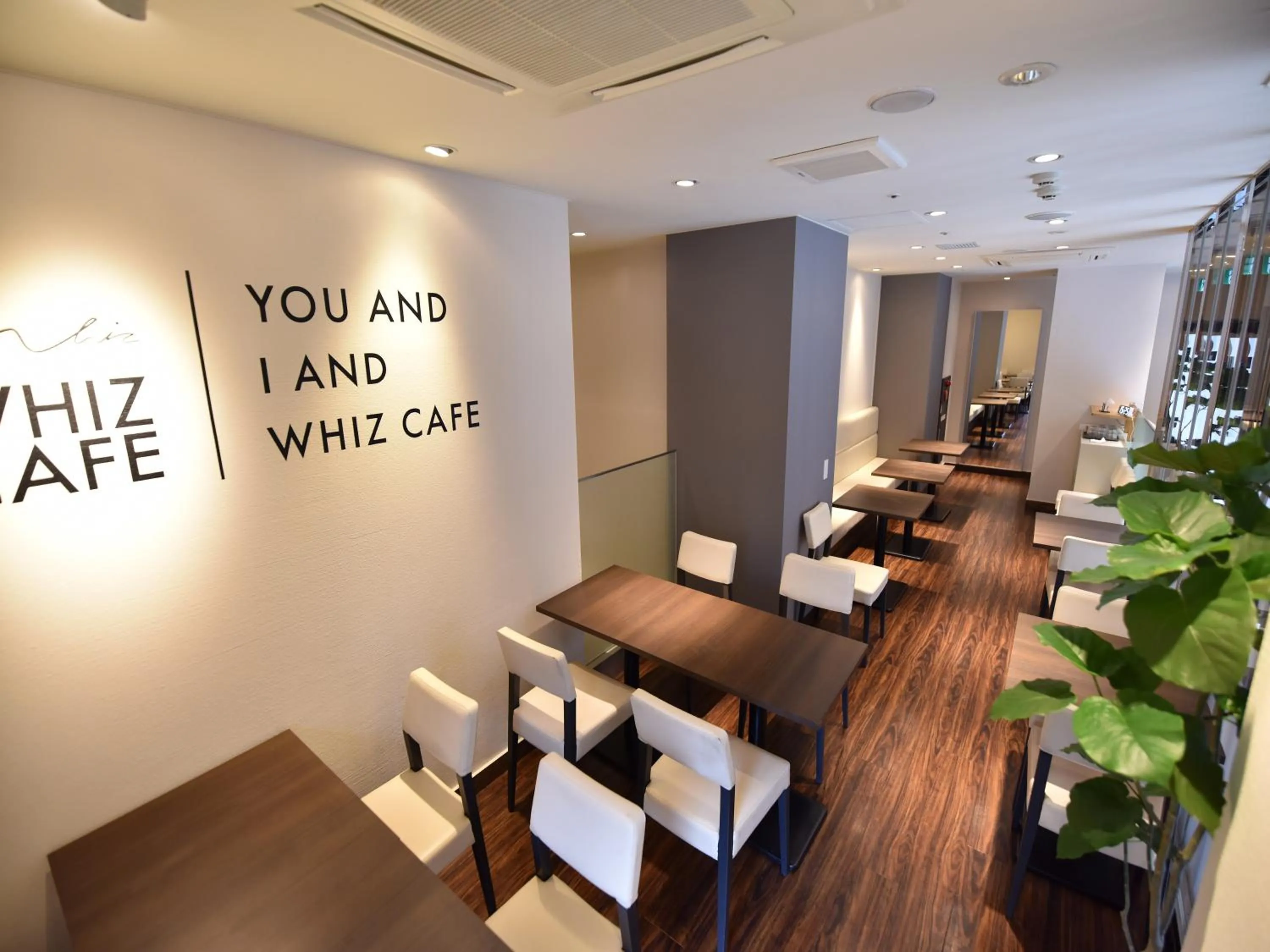 Restaurant/places to eat in APA Hotel Kanda Ekihigashi