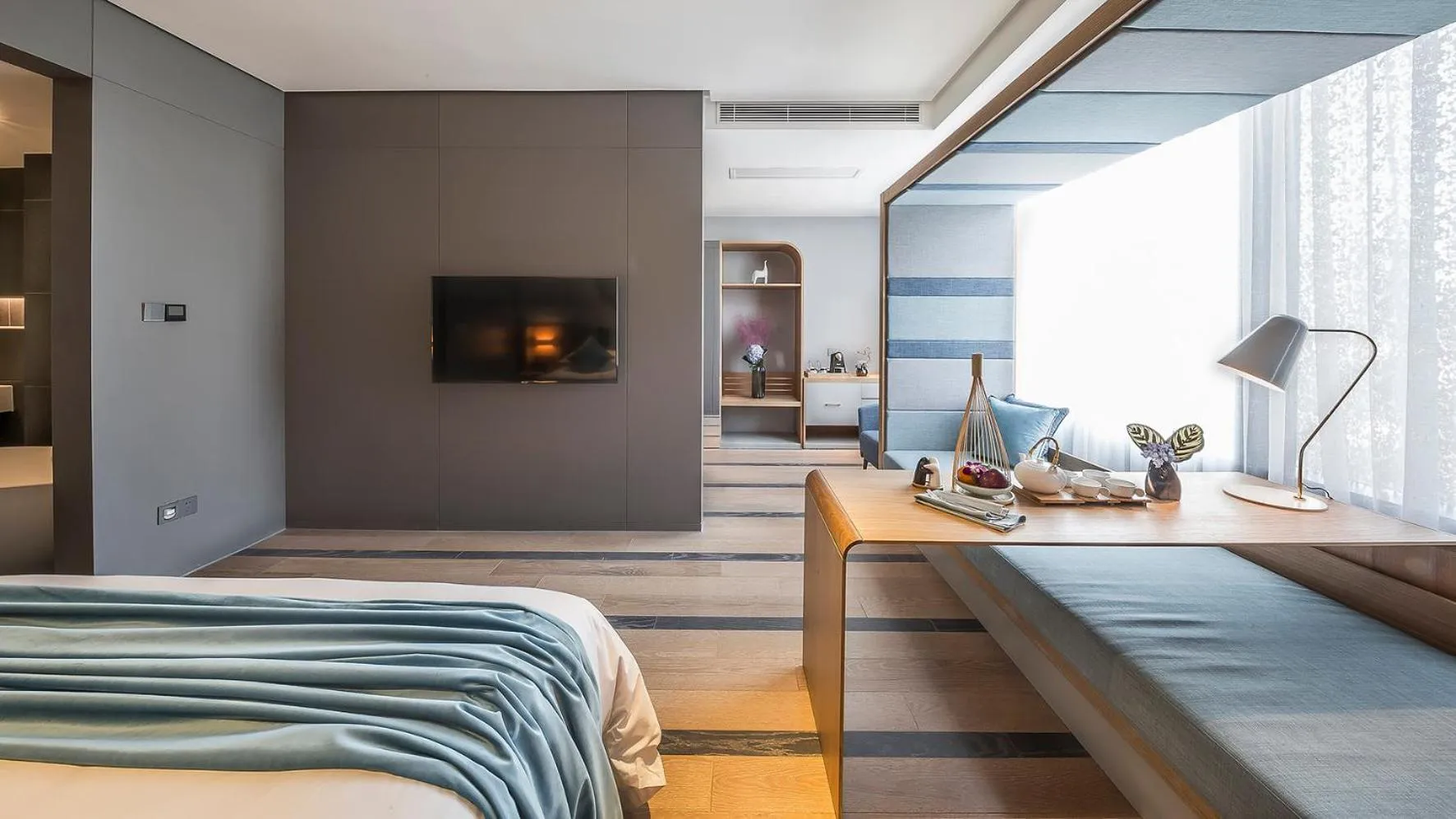 Decorative detail, Bed in Shanghai Pagoda INNO Hotel