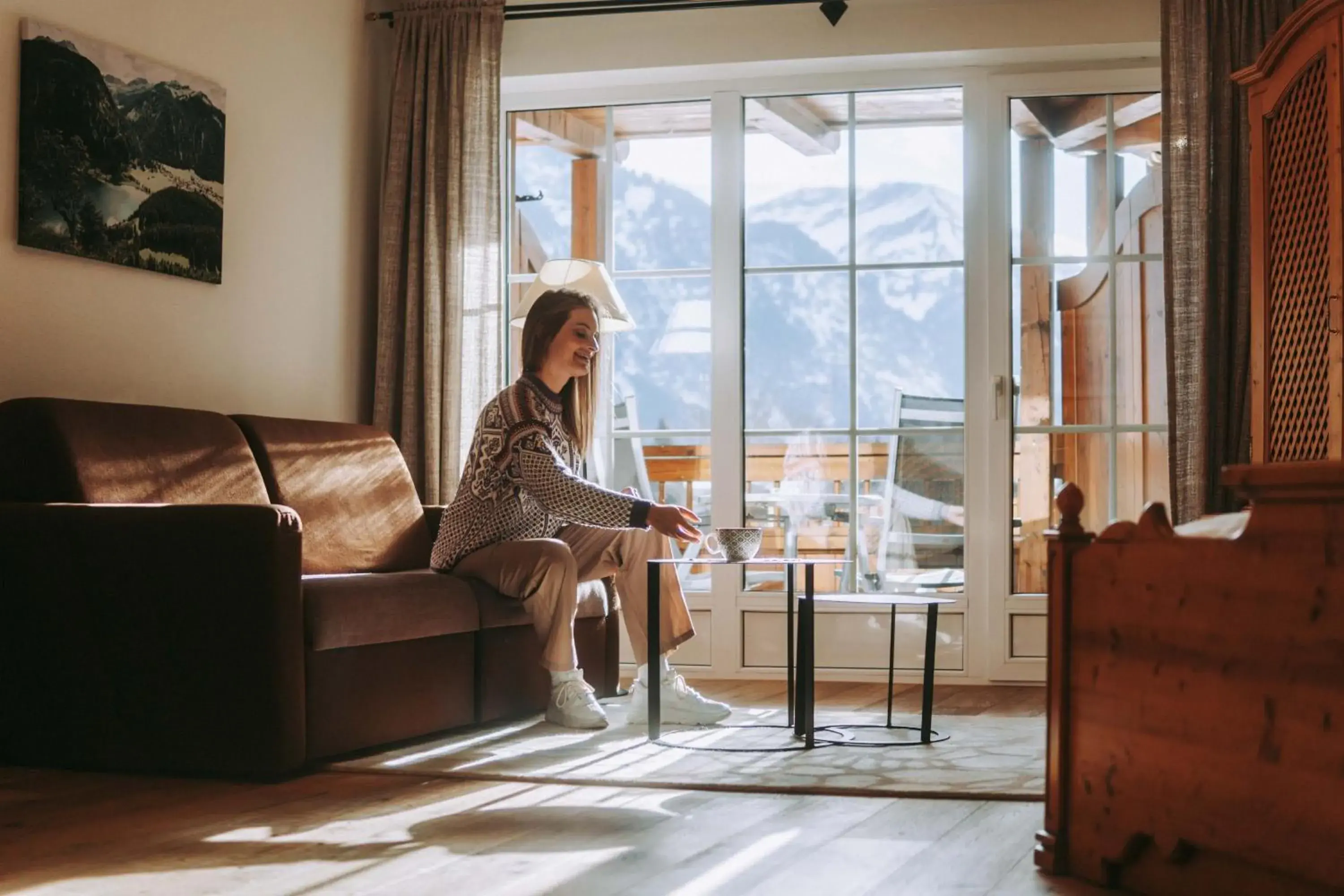 Deluxe Double Room in MONS suites wine passion Deluxe Double Room in MONS suites wine passion