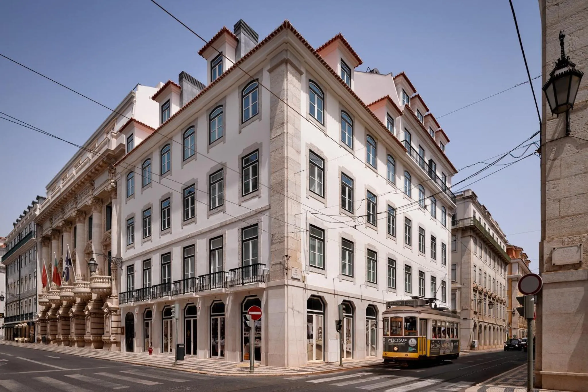 Facade/entrance in Residentas Aurea