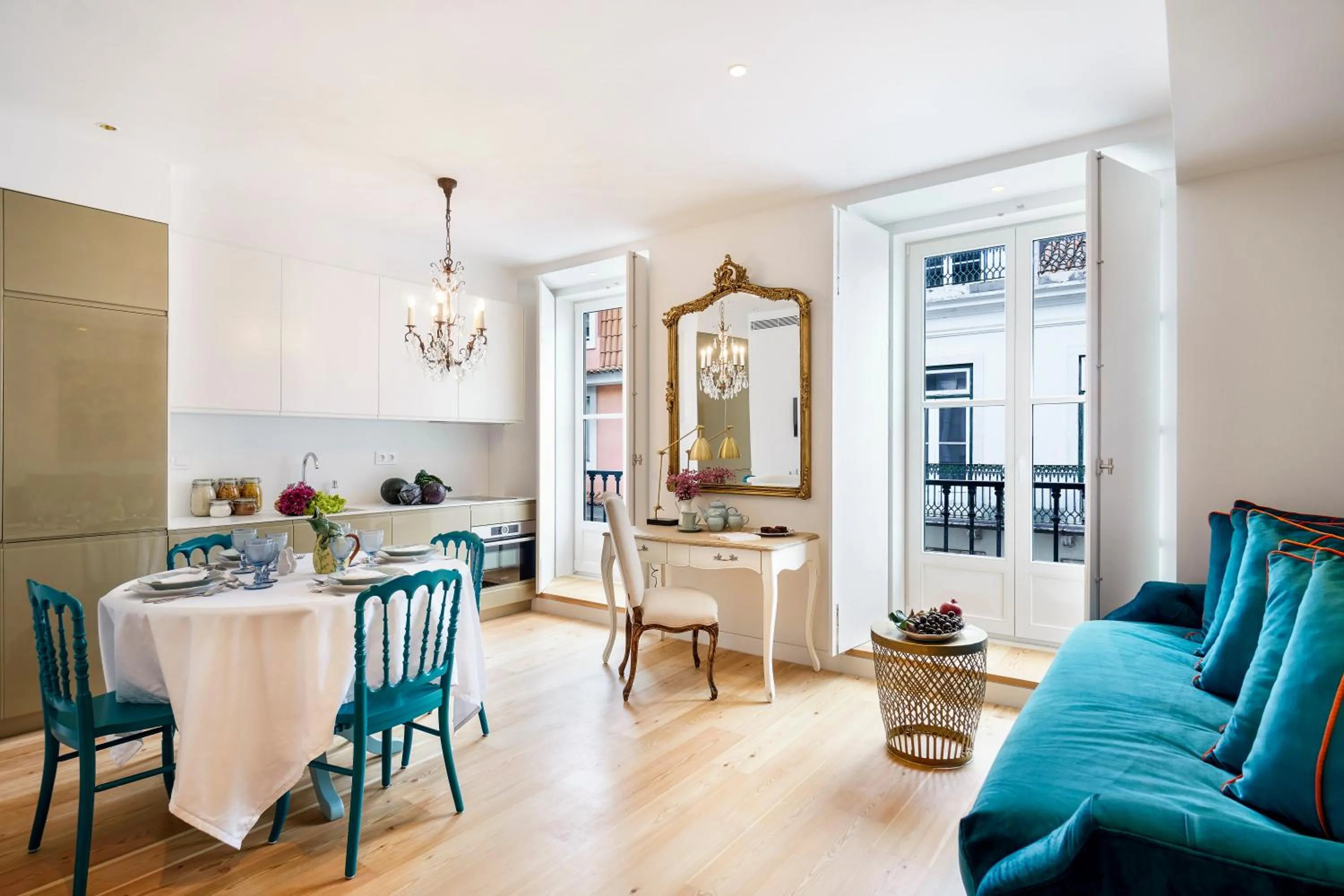 Kitchen or kitchenette in Residentas Aurea