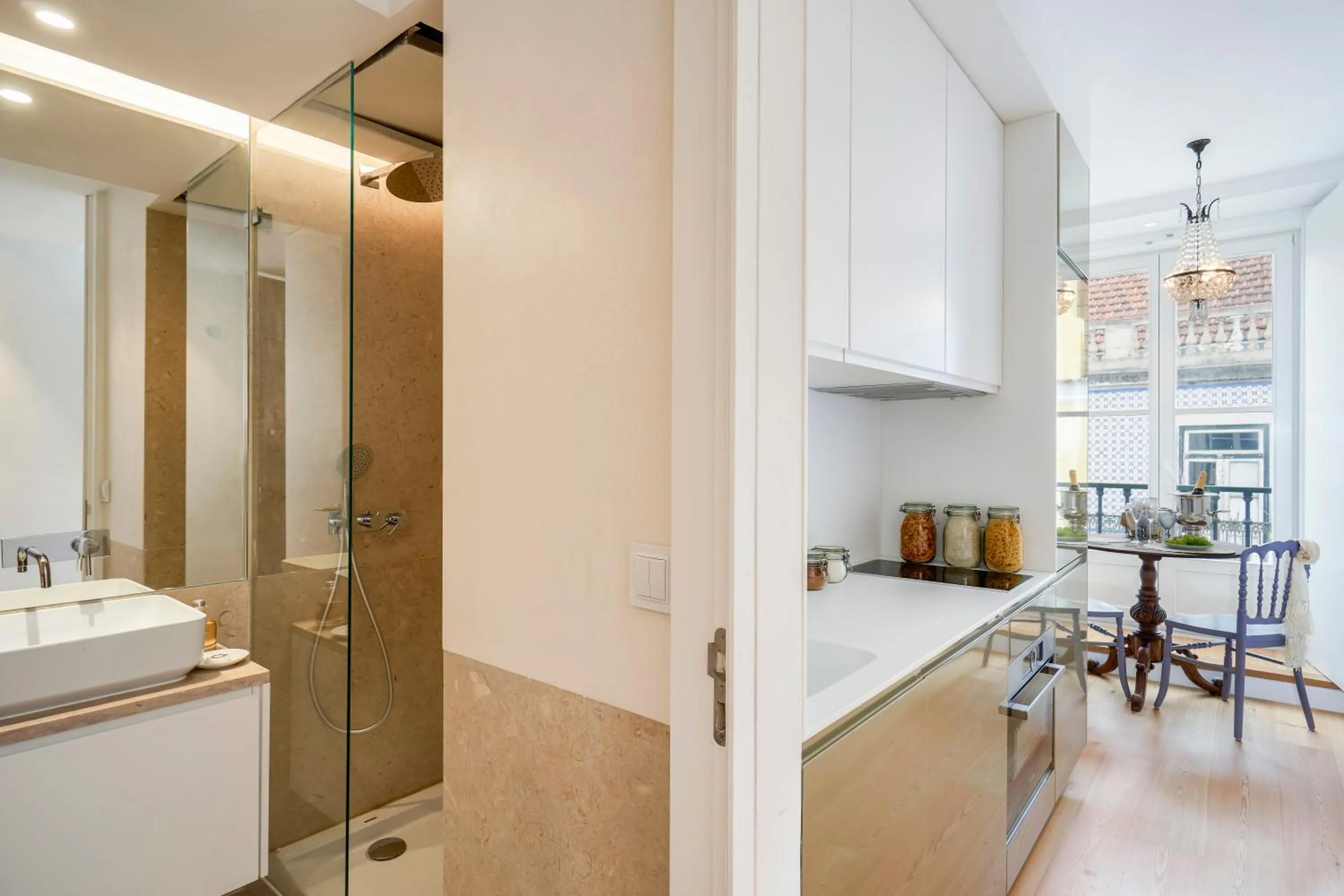 Kitchen or kitchenette in Residentas Aurea