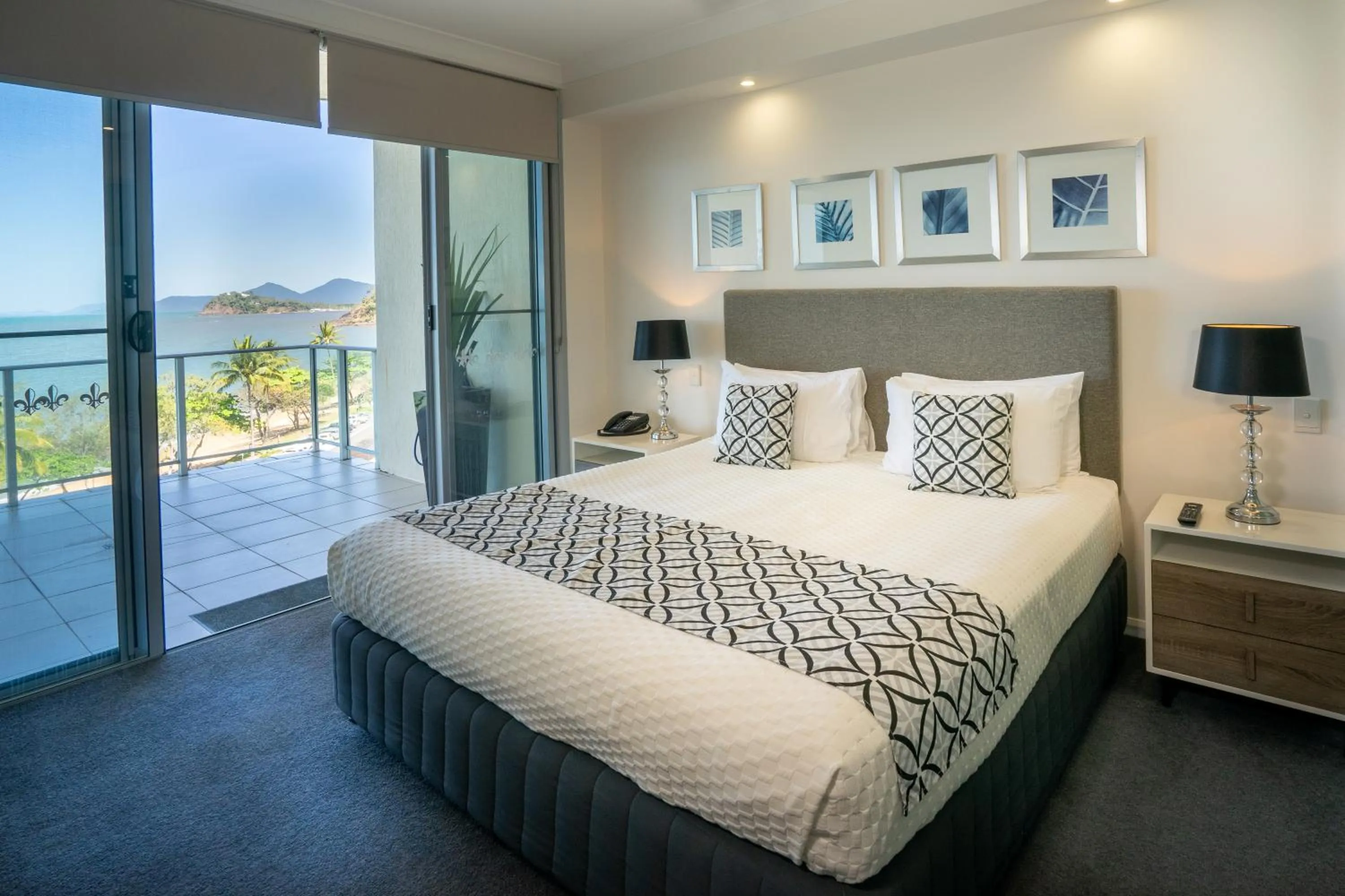 Bedroom, Bed in Vue Apartments Trinity Beach