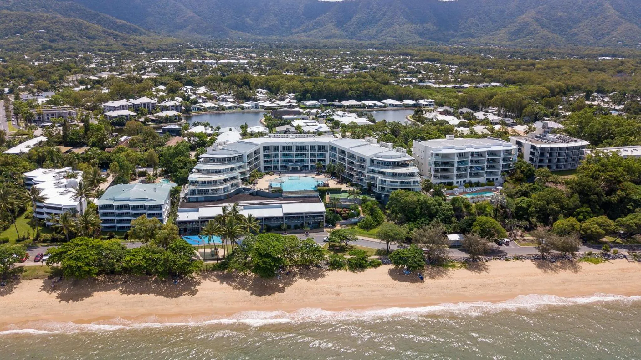 Property building in Vue Apartments Trinity Beach