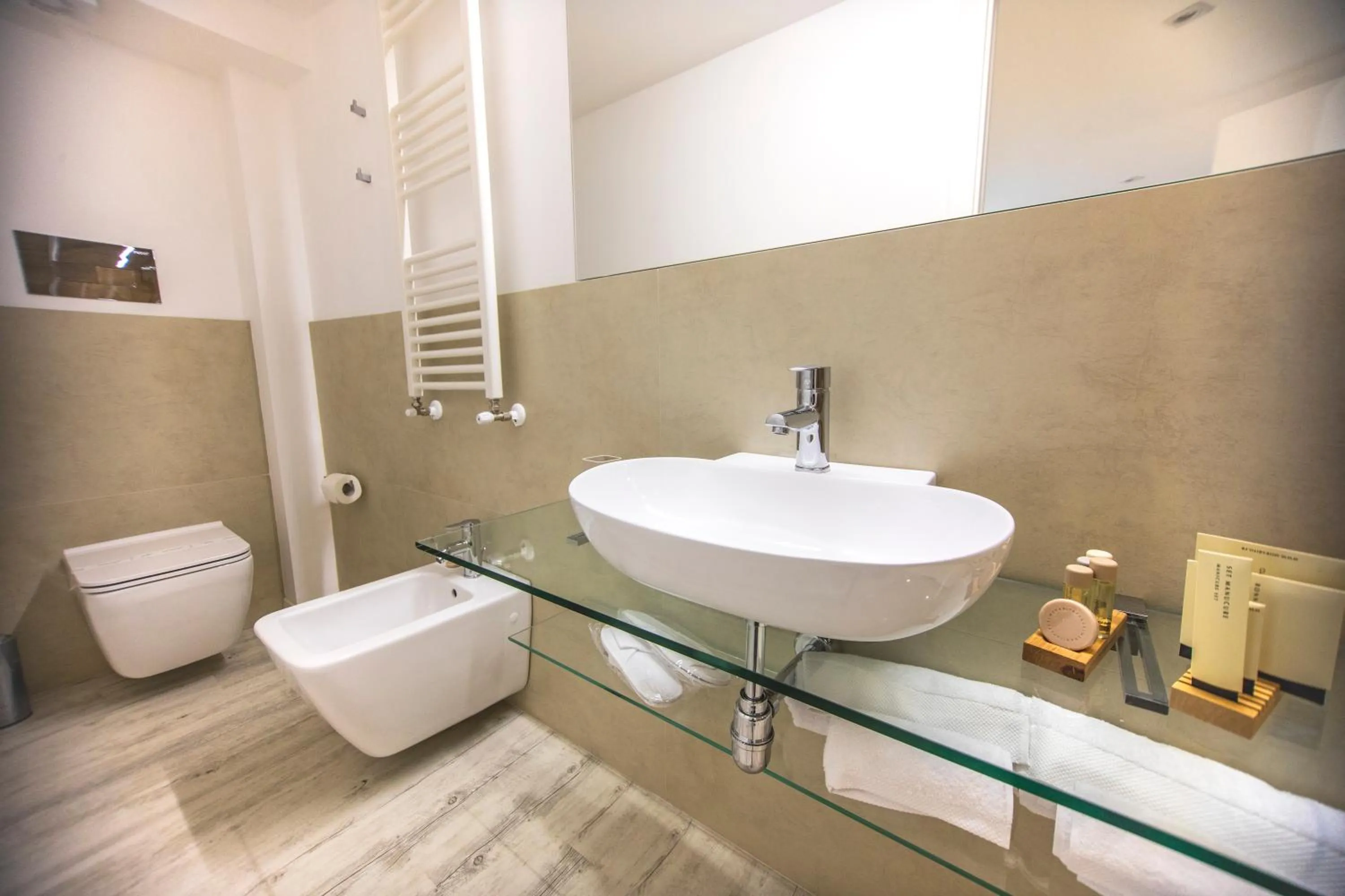 Bathroom in Suite Quaroni