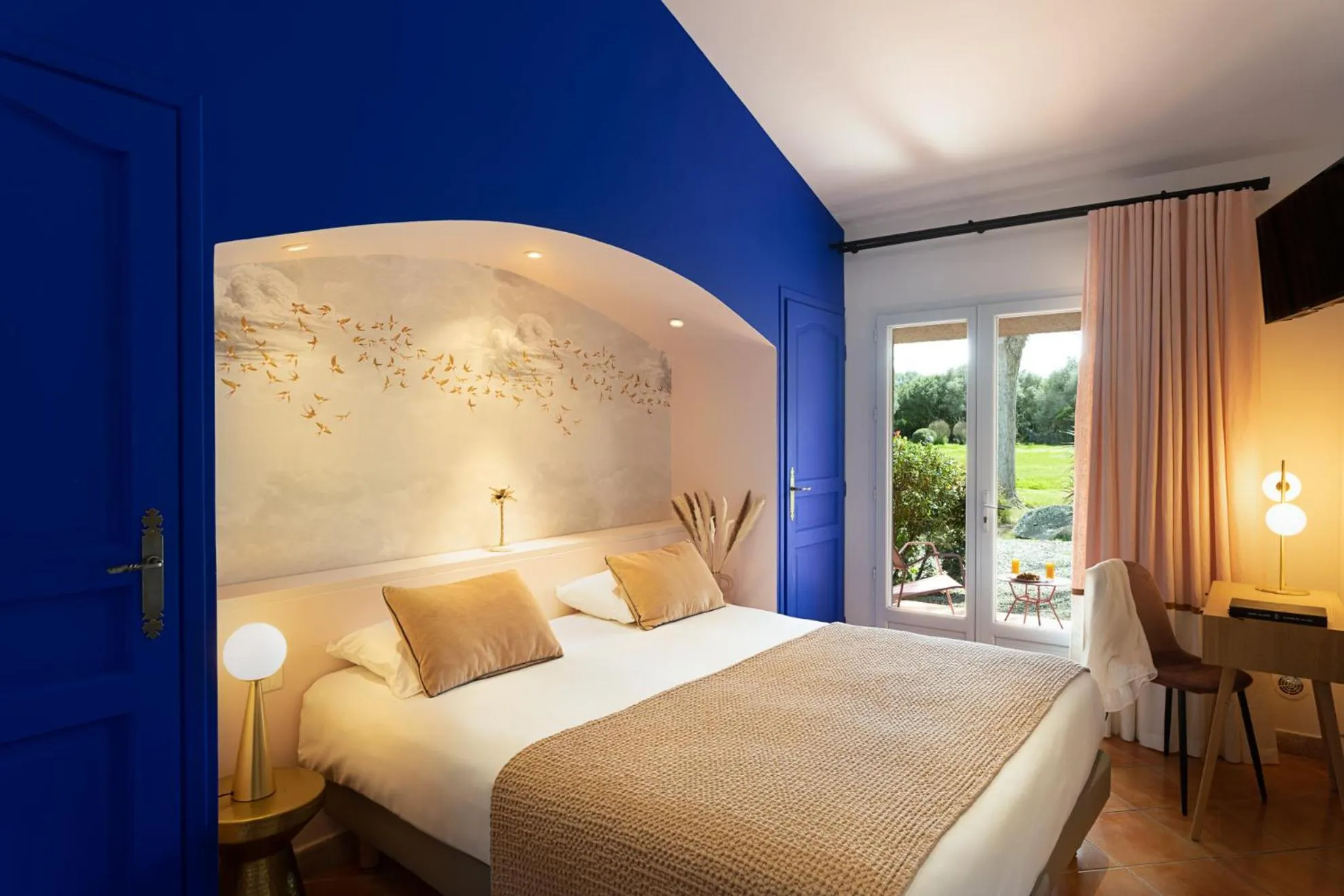 Photo of the whole room, Bed in San Giovanni