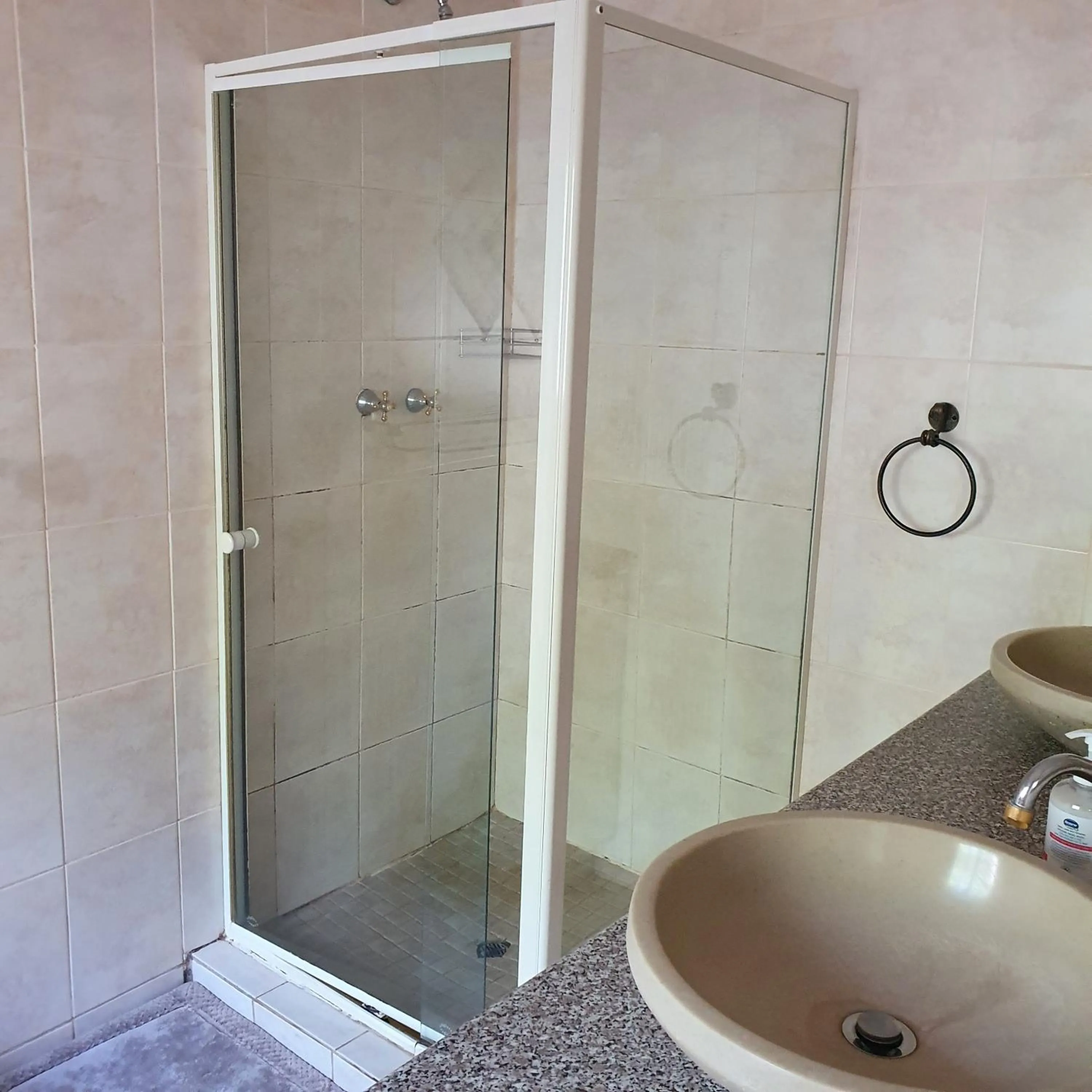 Shower in New Beginnings B&B