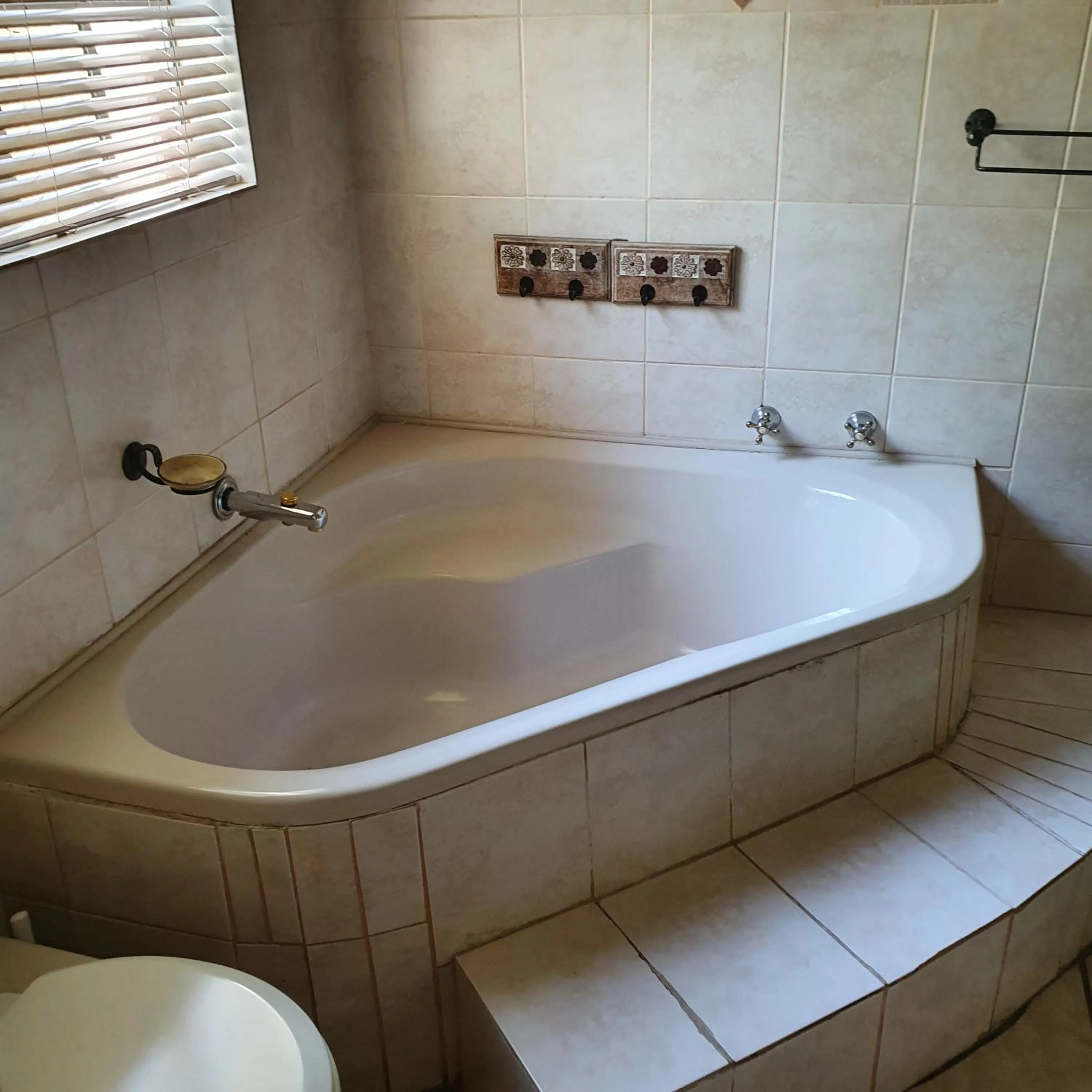 Bath in New Beginnings B&B