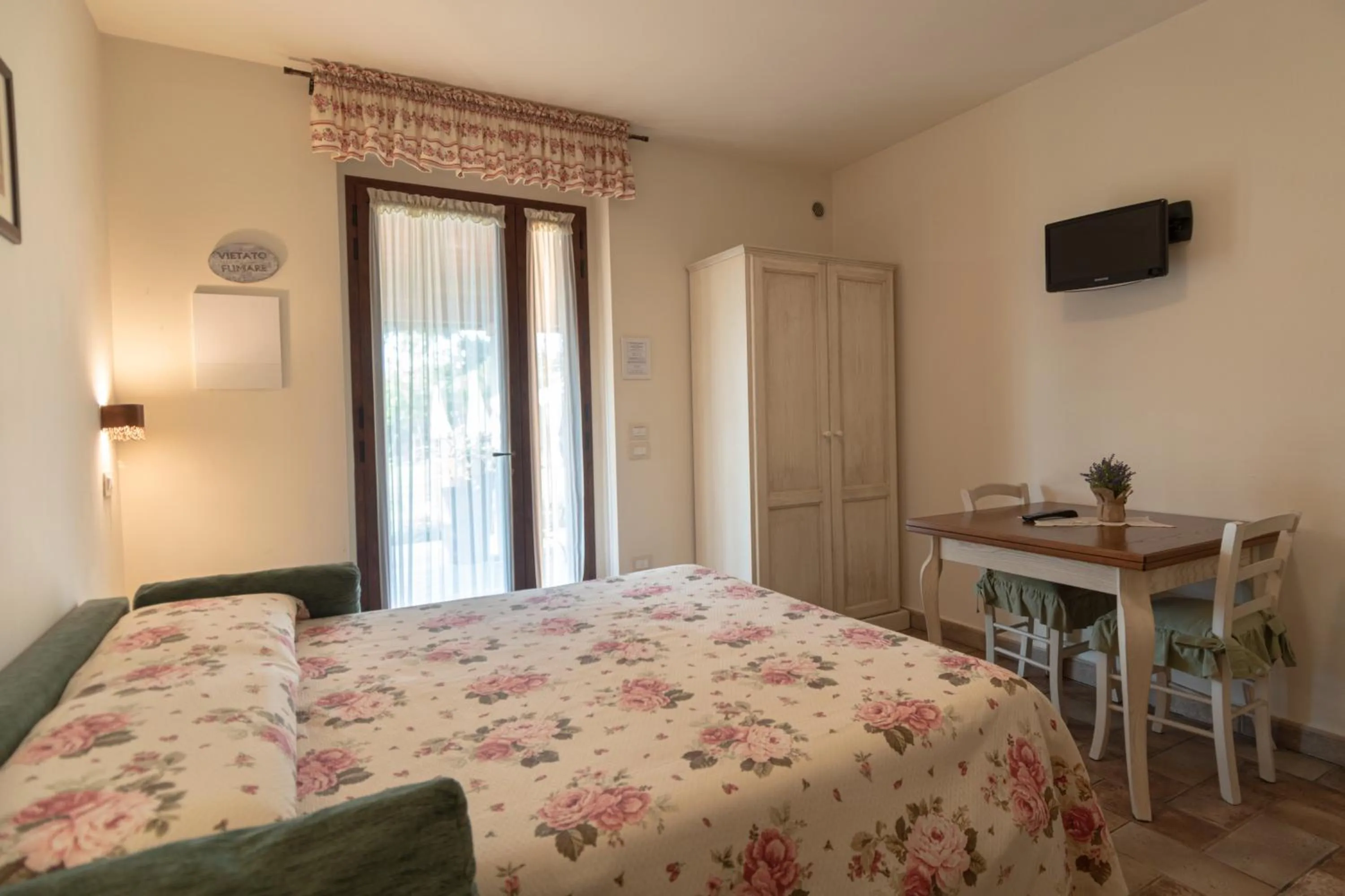 Bed in Rosa di Assisi