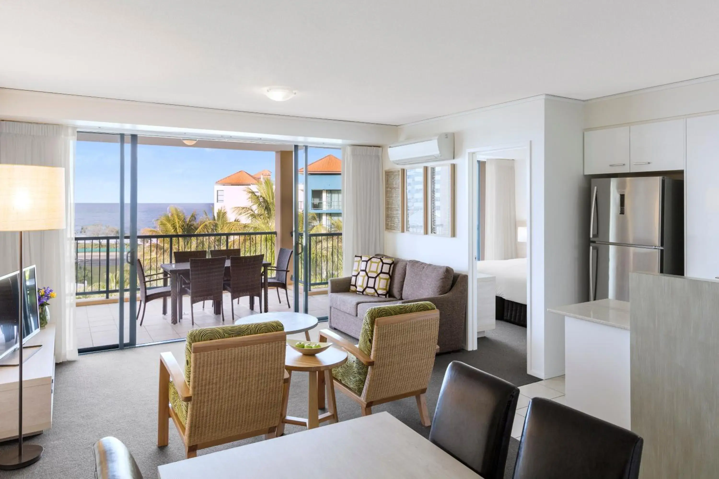 Two-Bedroom Apartment - Penthouse in Oaks Sunshine Coast Seaforth Resort Two-Bedroom Apartment - Penthouse in Oaks Sunshine Coast Seaforth Resort