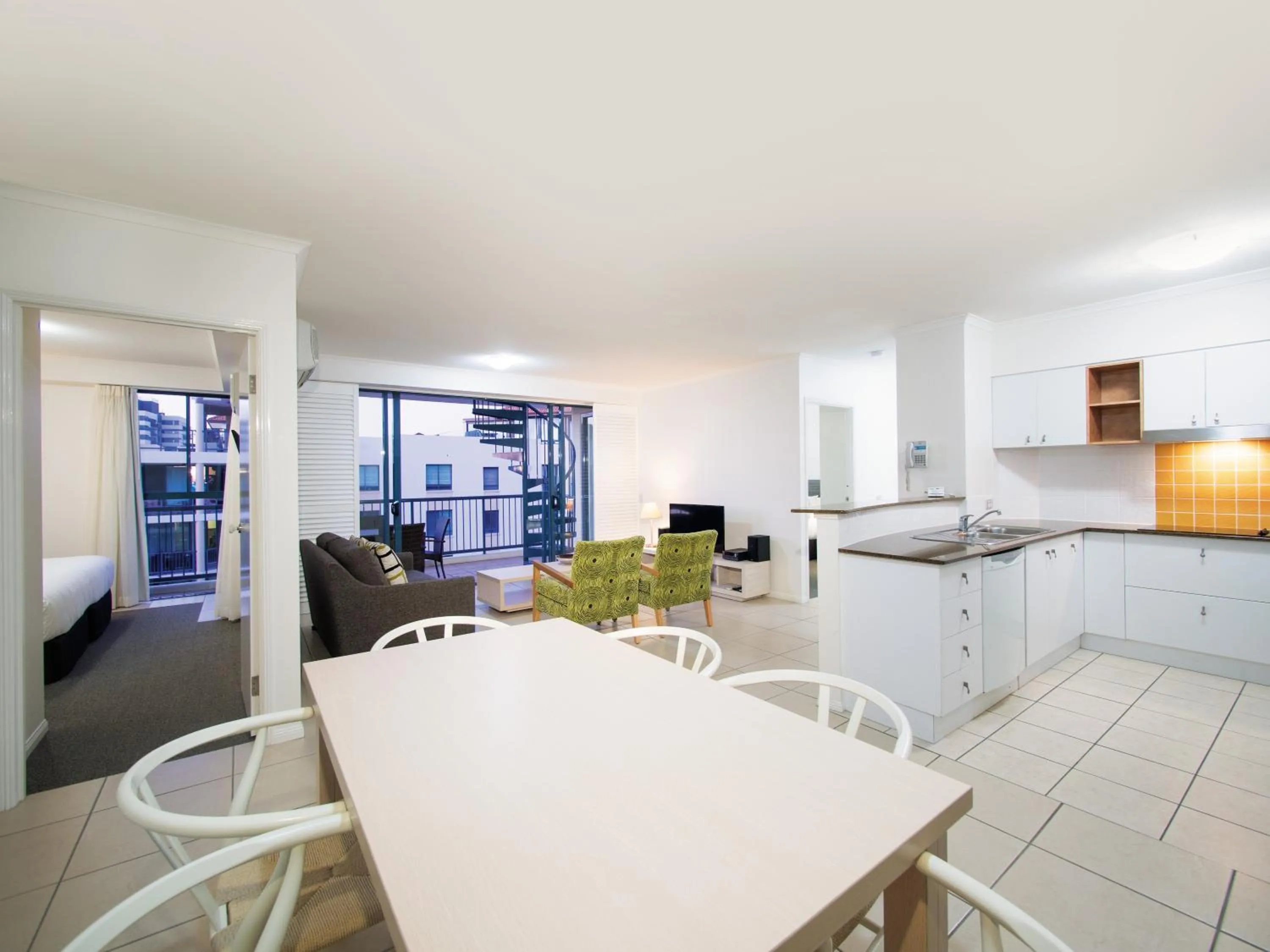 Kitchen or kitchenette in Oaks Sunshine Coast Seaforth Resort