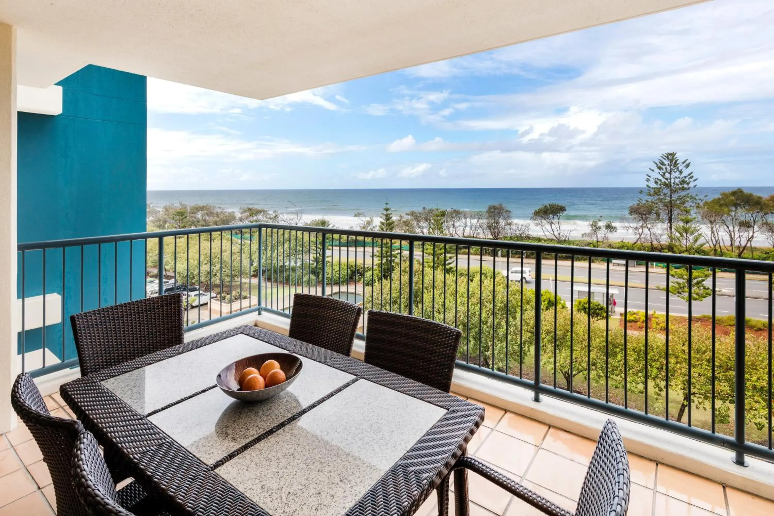Two-Bedroom Apartment - Ocean View in Oaks Sunshine Coast Seaforth Resort Two-Bedroom Apartment - Ocean View in Oaks Sunshine Coast Seaforth Resort