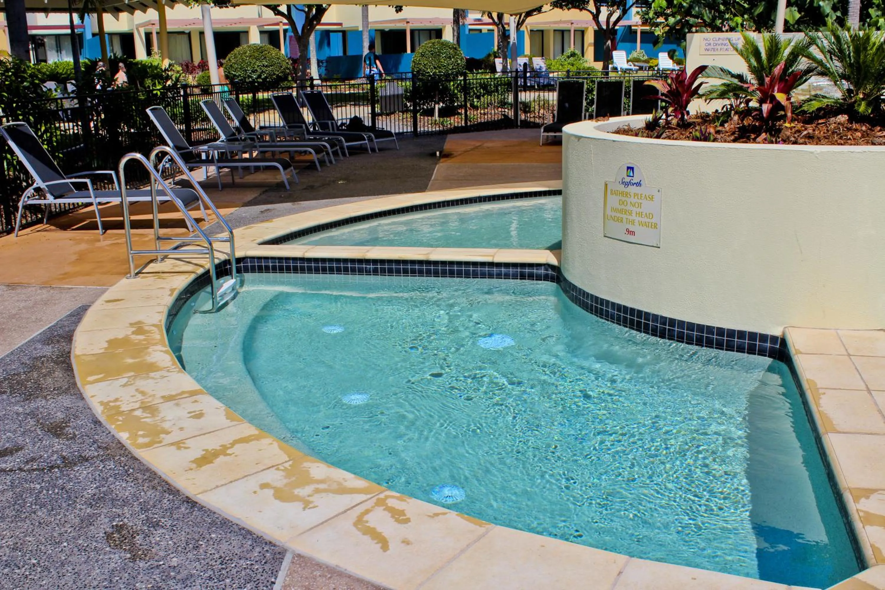 Swimming pool in Oaks Sunshine Coast Seaforth Resort