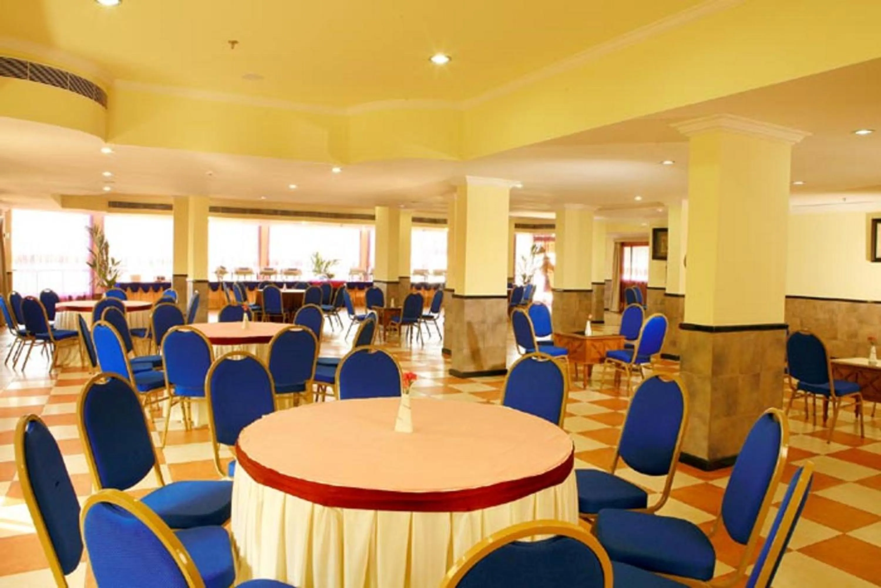 Banquet/Function facilities in Regant Lake Palace Hotel