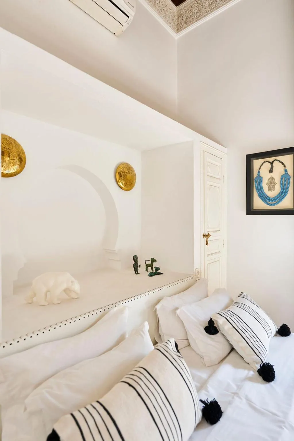 Bed in Riad Rafaele & SPA