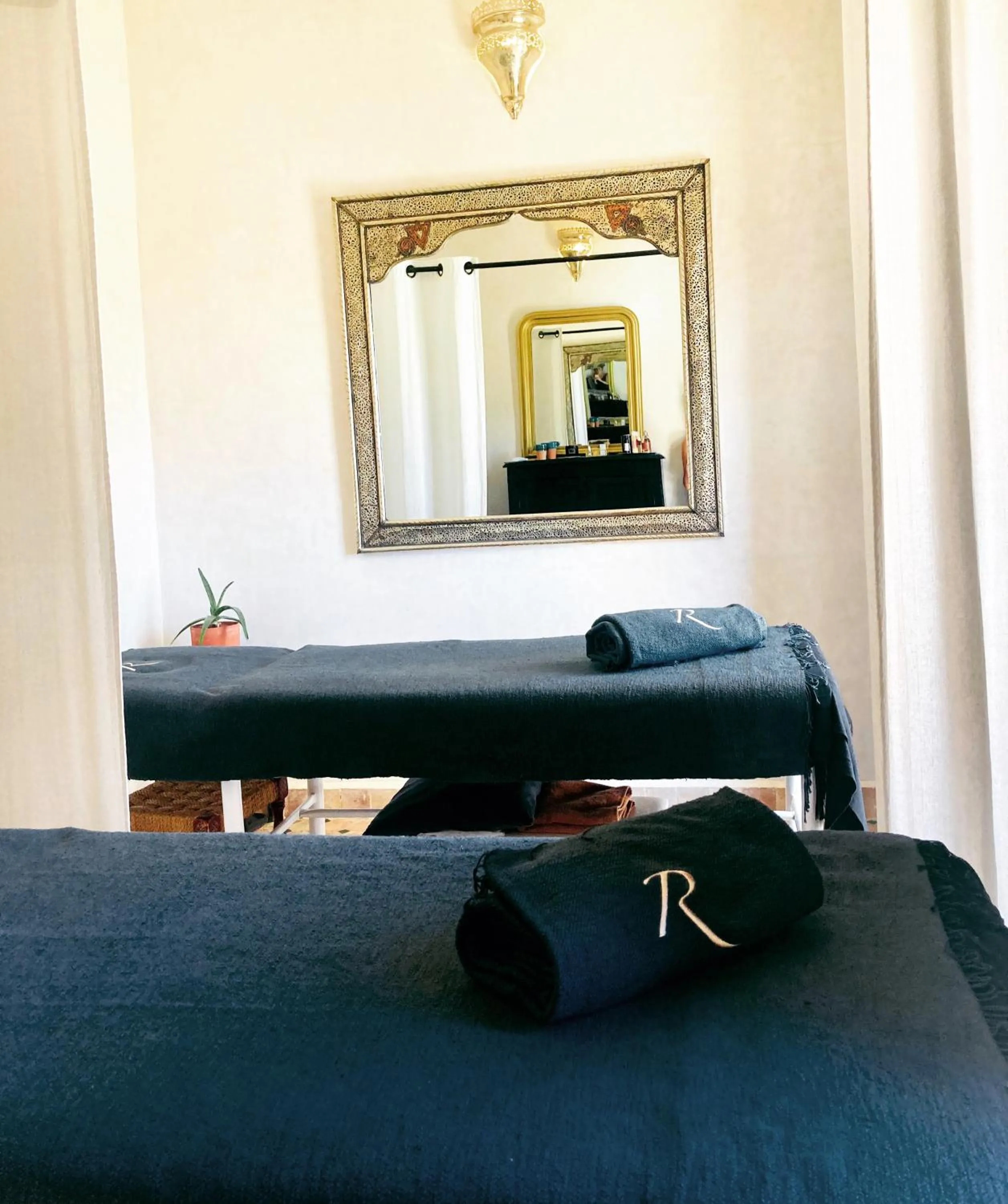 Massage, Bed in Riad Rafaele & SPA