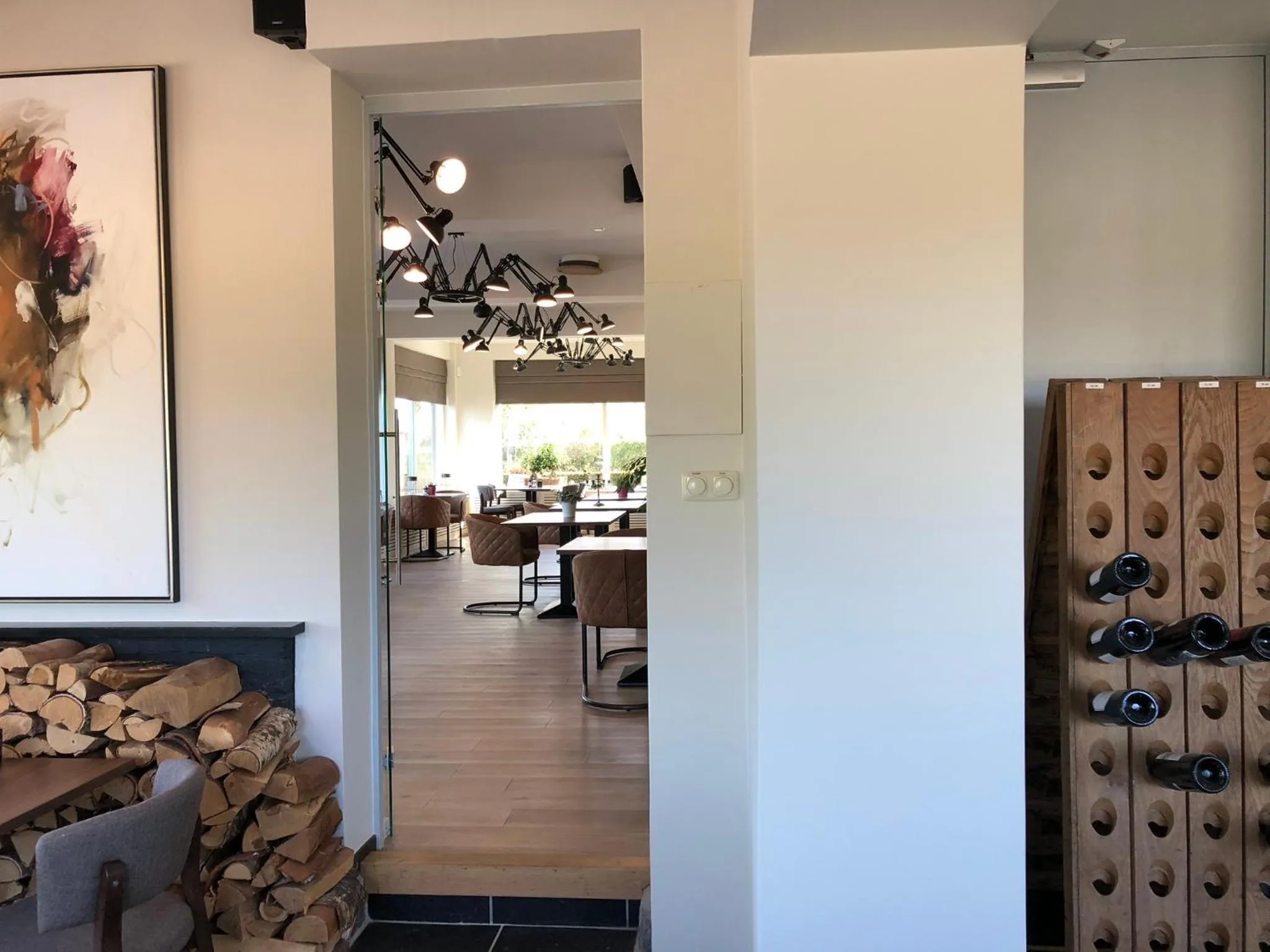 Restaurant/places to eat in Hotel de Plank - alle kamers met airconditioning