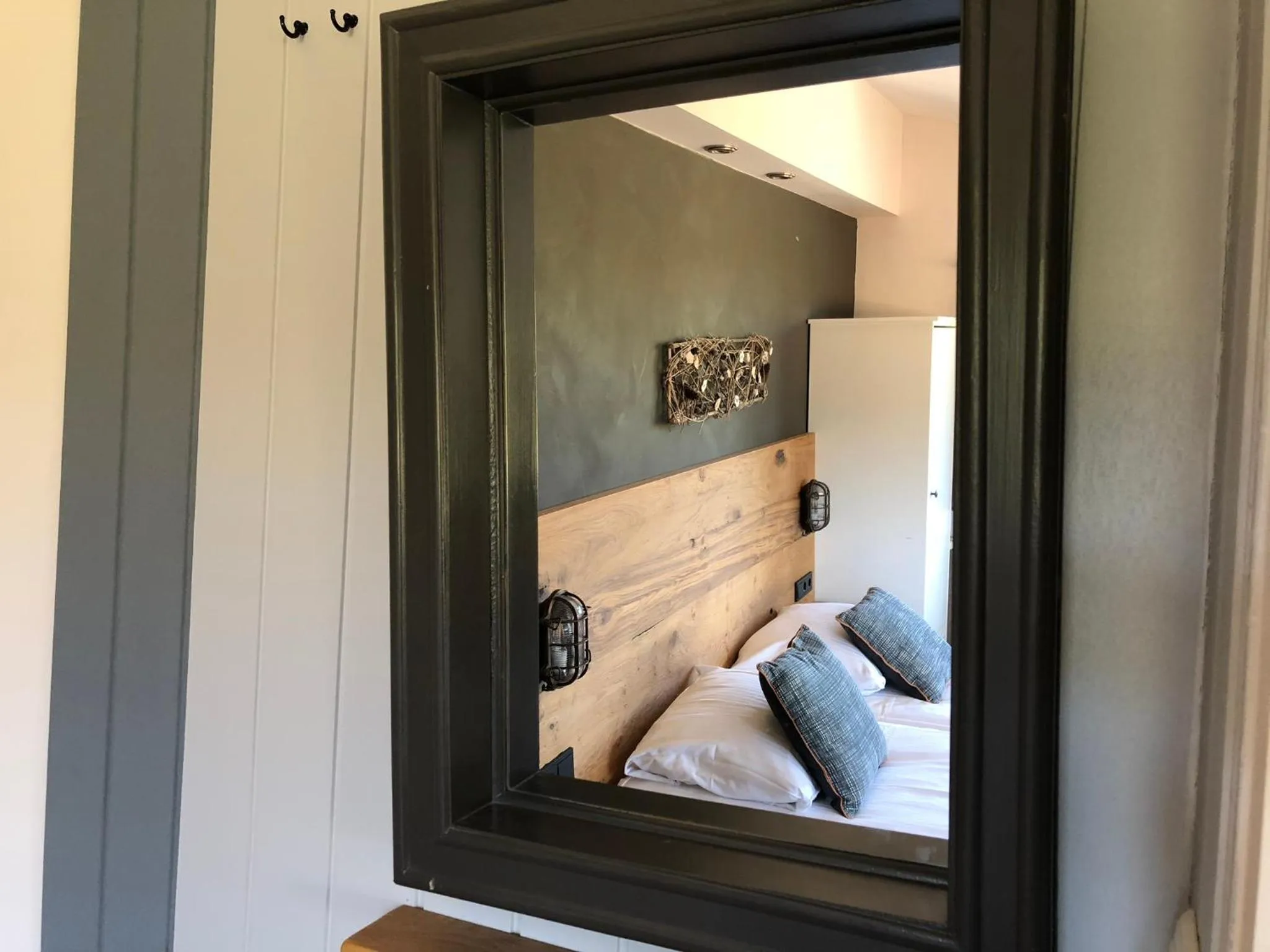 Bedroom in Hotel de Plank - alle kamers met airconditioning